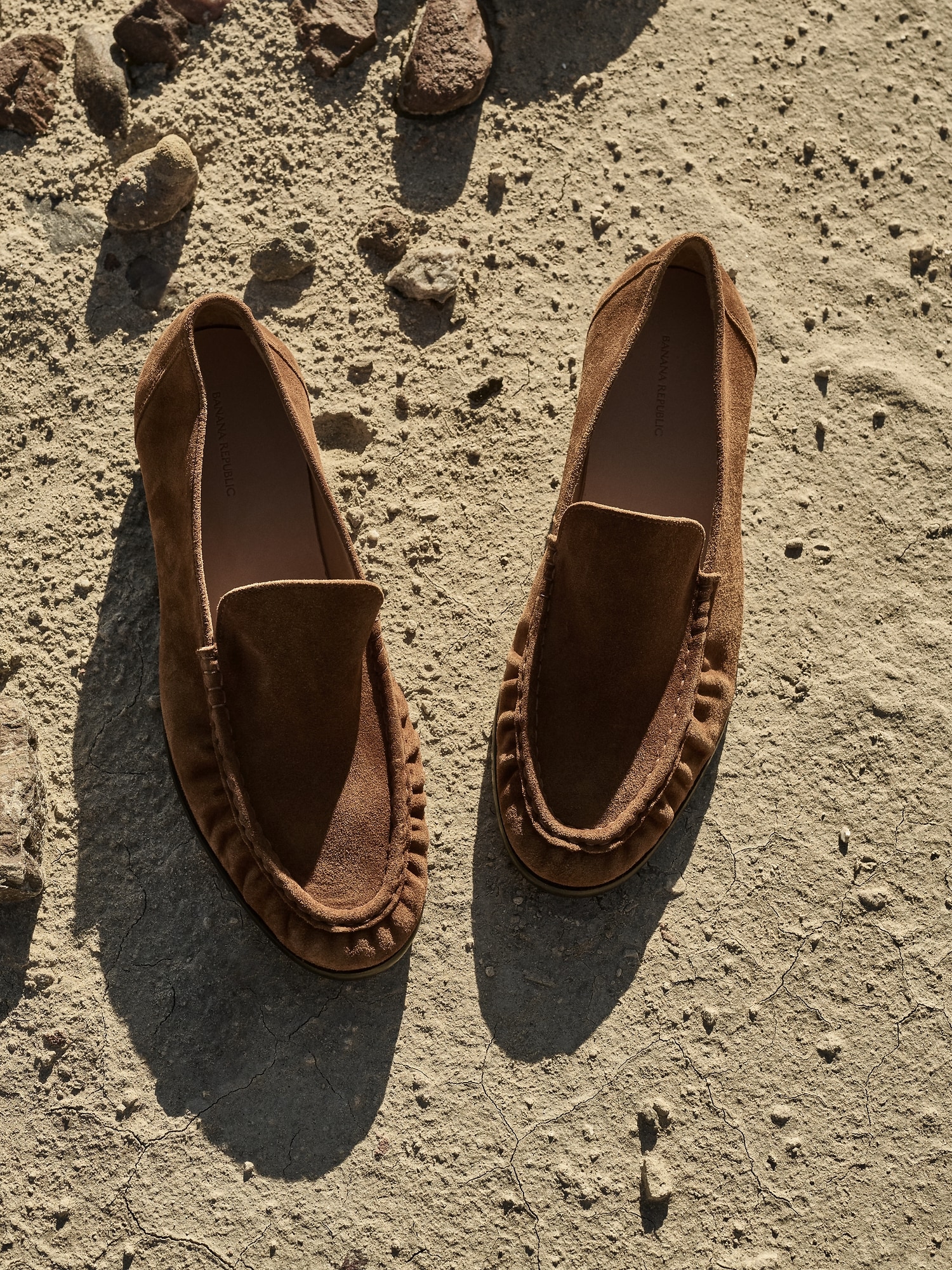 L'image numéro 7 présente Flâneurs en suède à bout mocassin