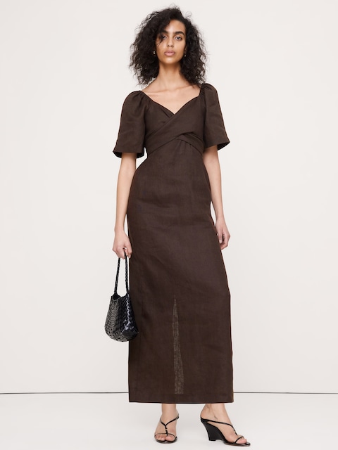 ROBE LONGUE À DÉCOLLETÉ EN CŒUR EN LIN