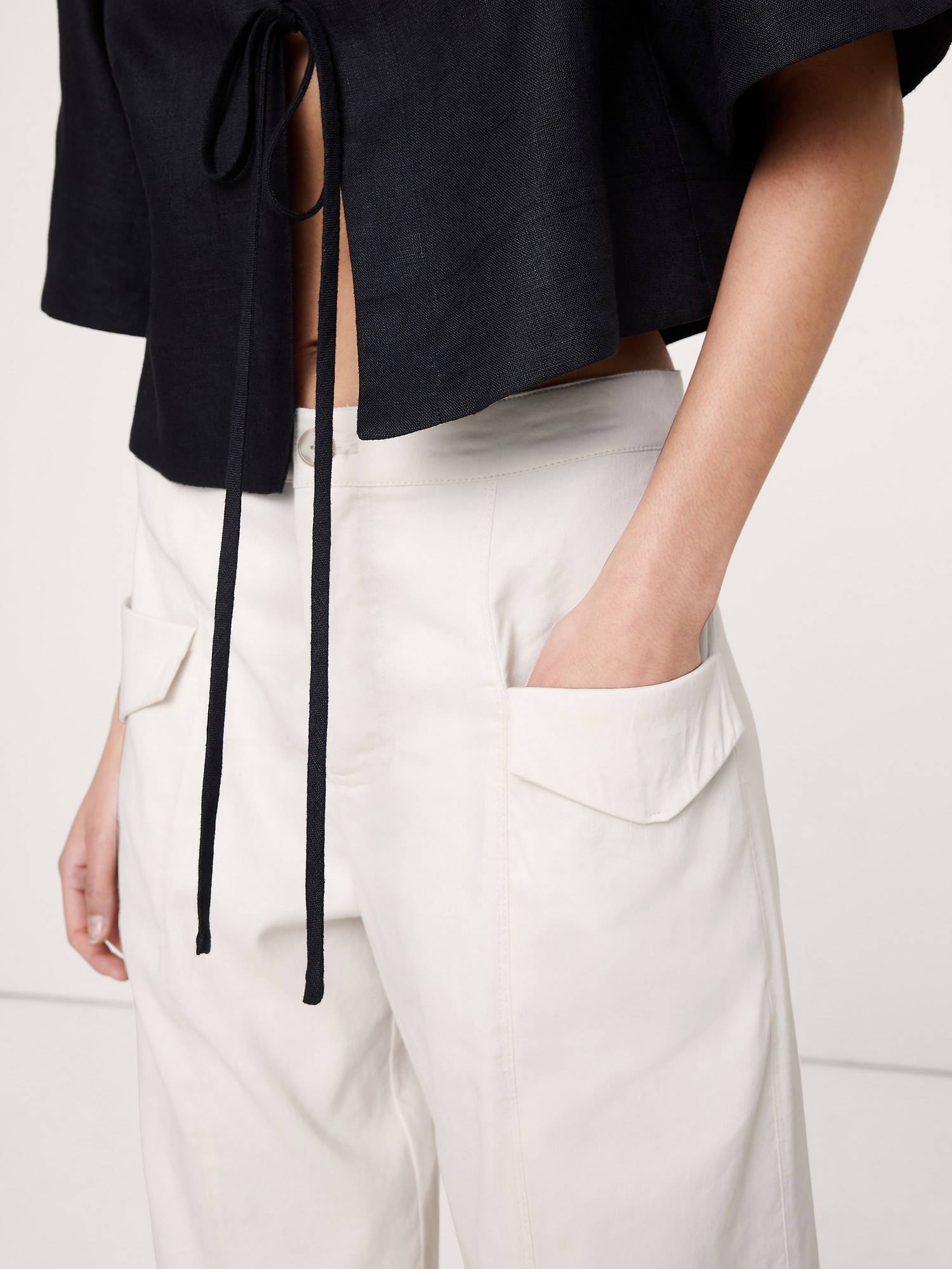 Image number 7 showing, Mid-Rise Straight Utility Pant in Stretch Linen-Viscose