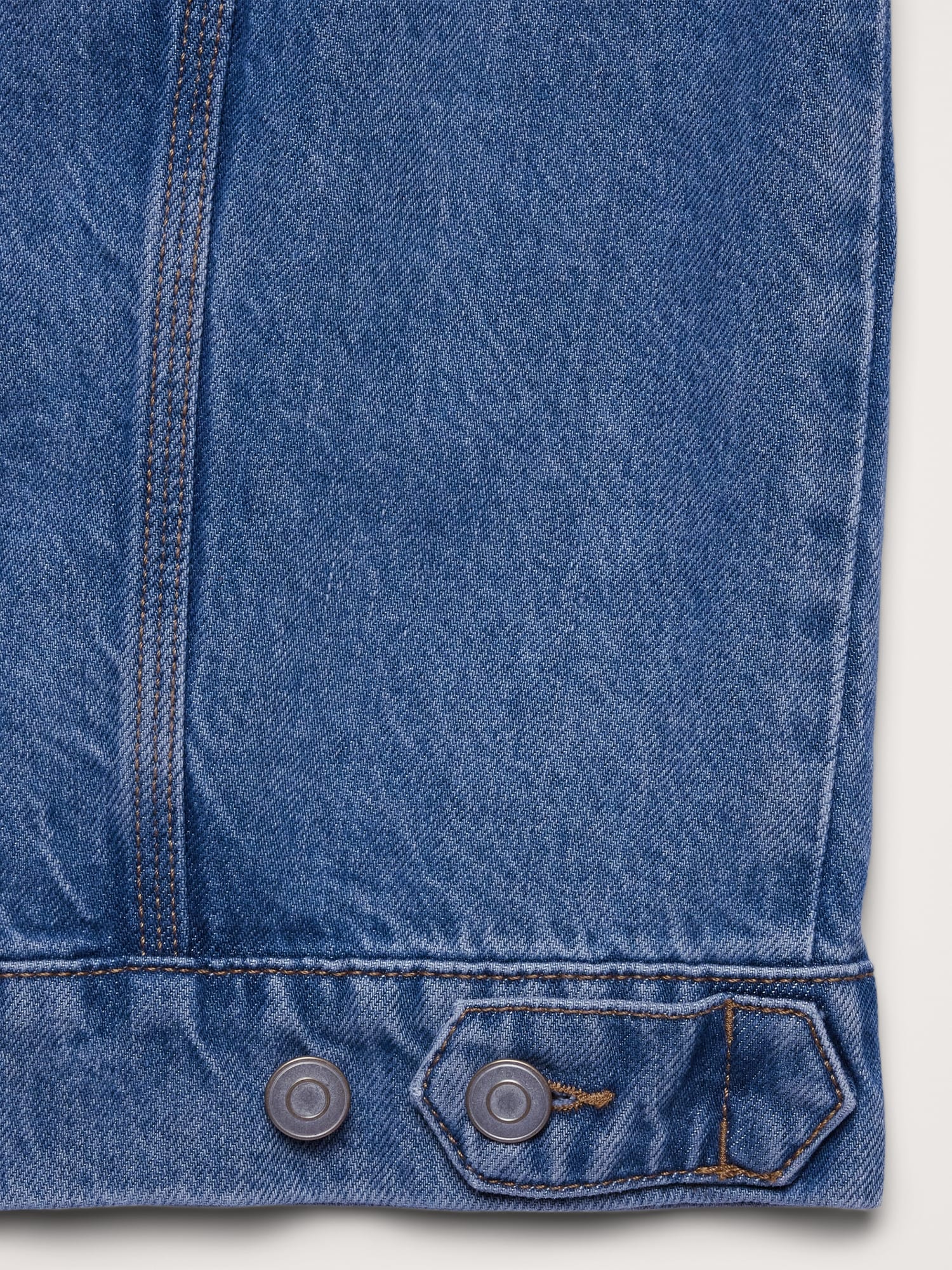L'image numéro 6 présente Veste utilitaire en denim léger