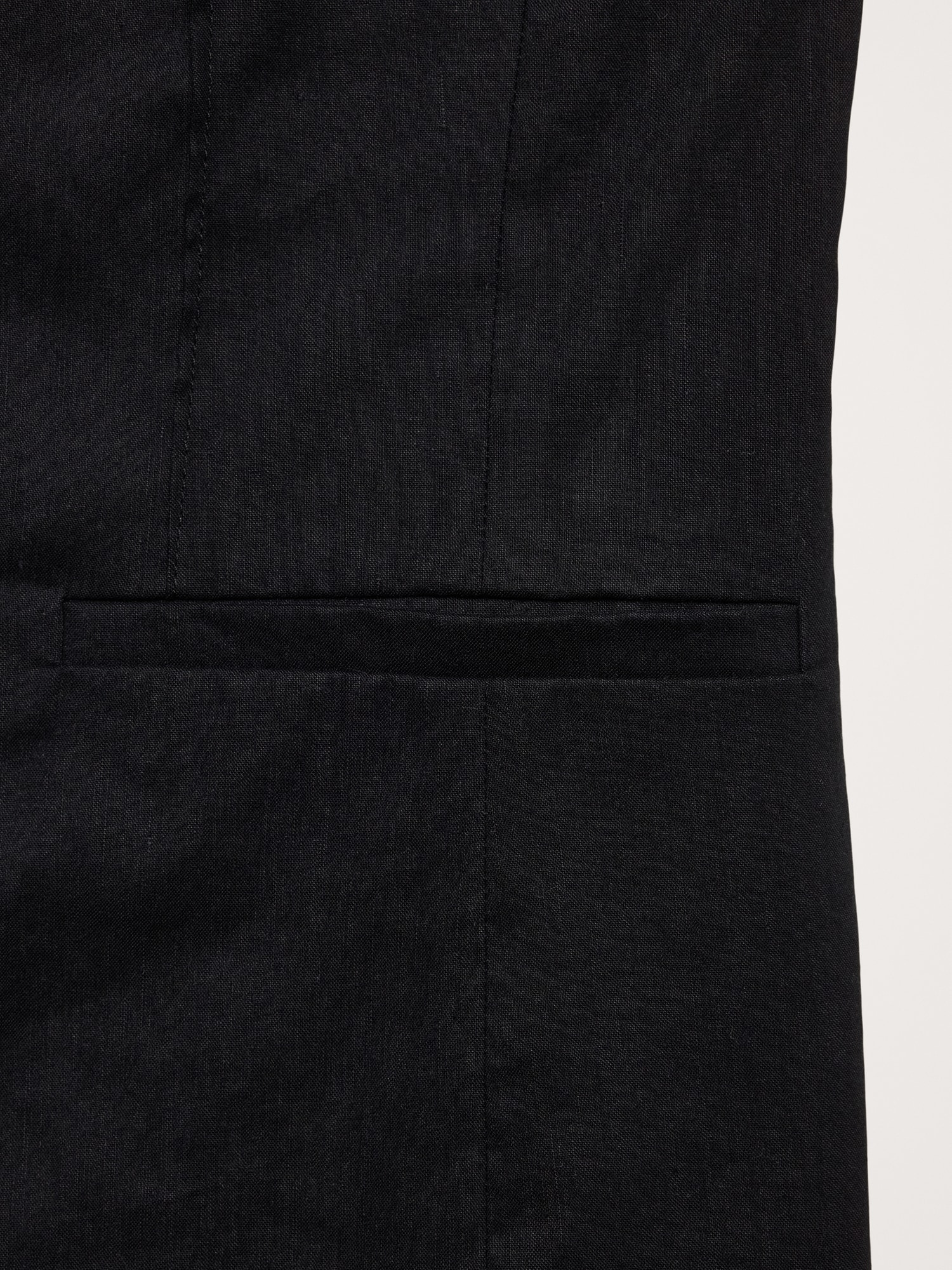 L'image numéro 7 présente Gilet long en lin et viscose