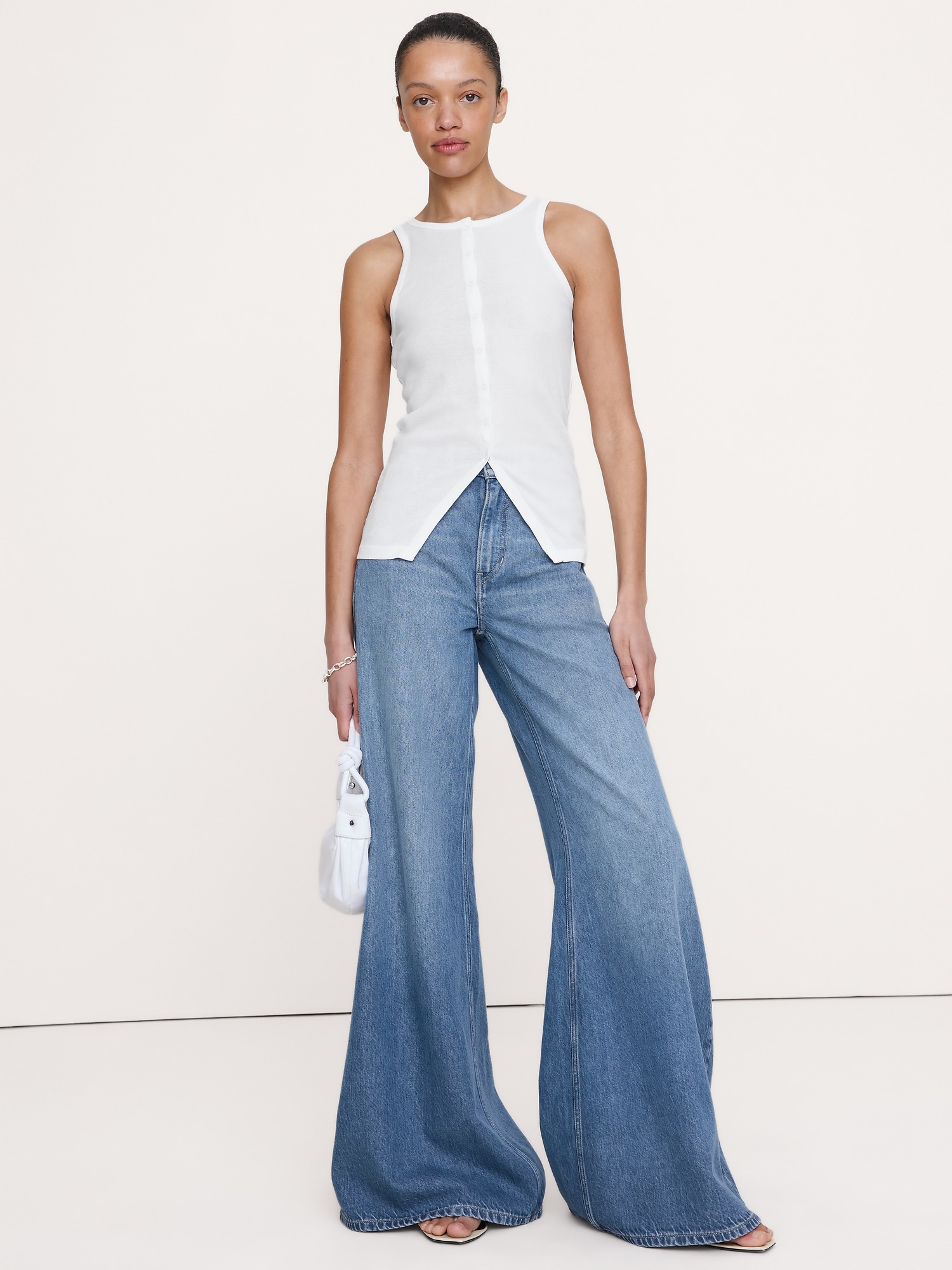 Image number 1 showing, Airy Cotton Snap-Front Tank