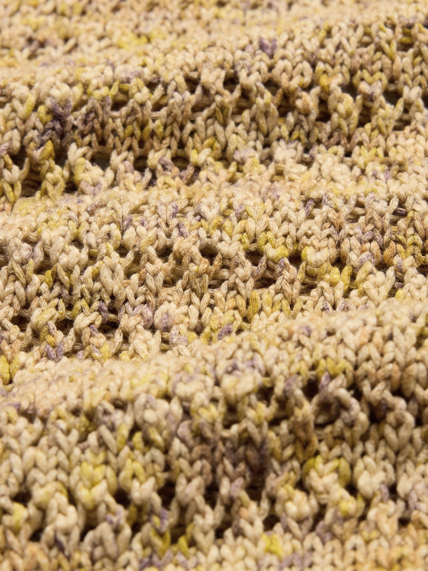 L'image numéro 5 présente Chandail en coton et soie teint par espacement