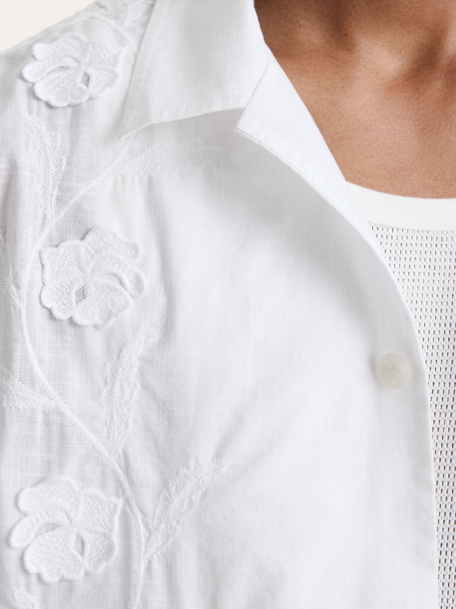 Image number 6 showing, Relaxed-Fit Embroidered Cotton Resort Shirt