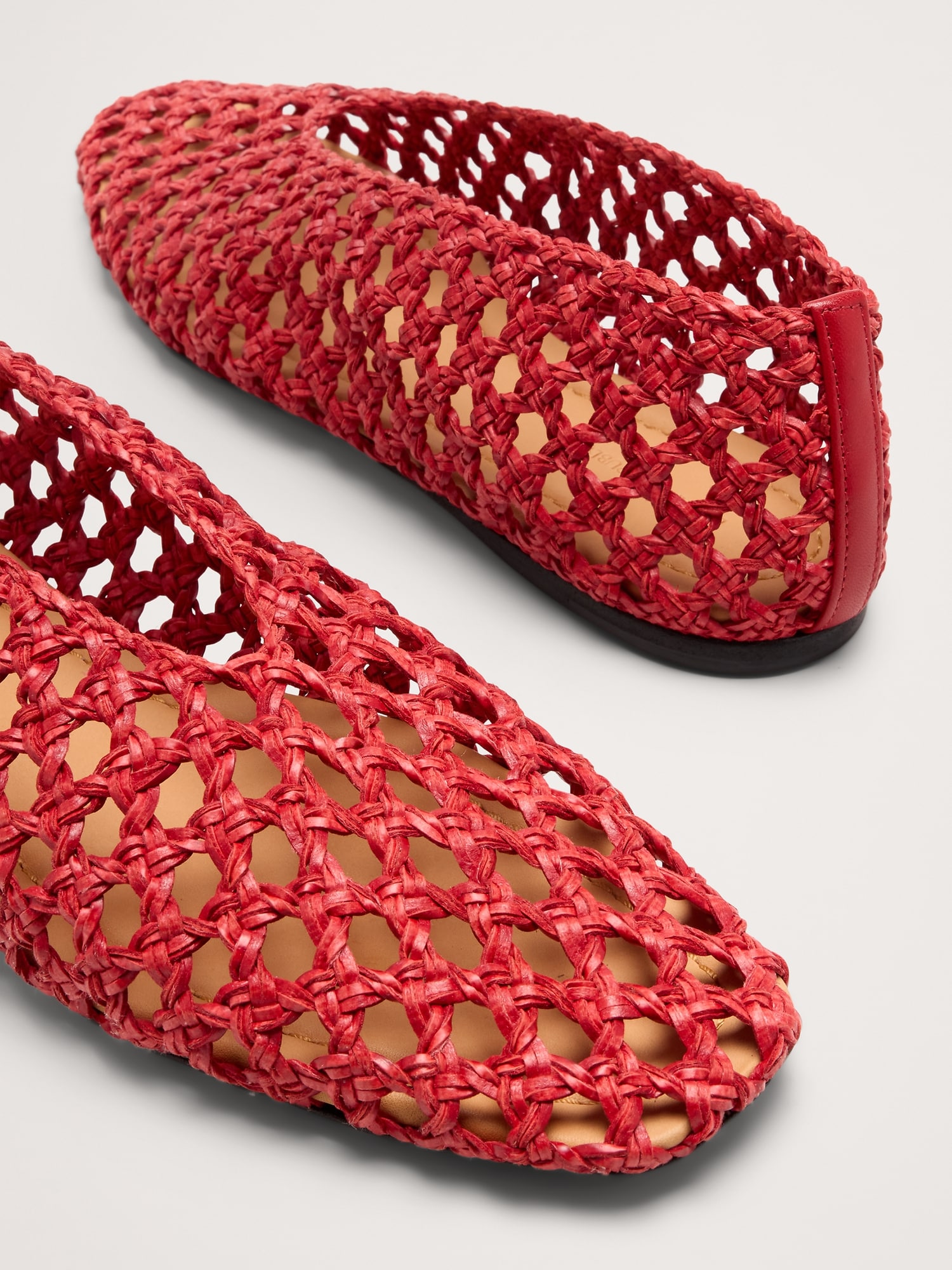 L'image numéro 5 présente Ballerines tissées