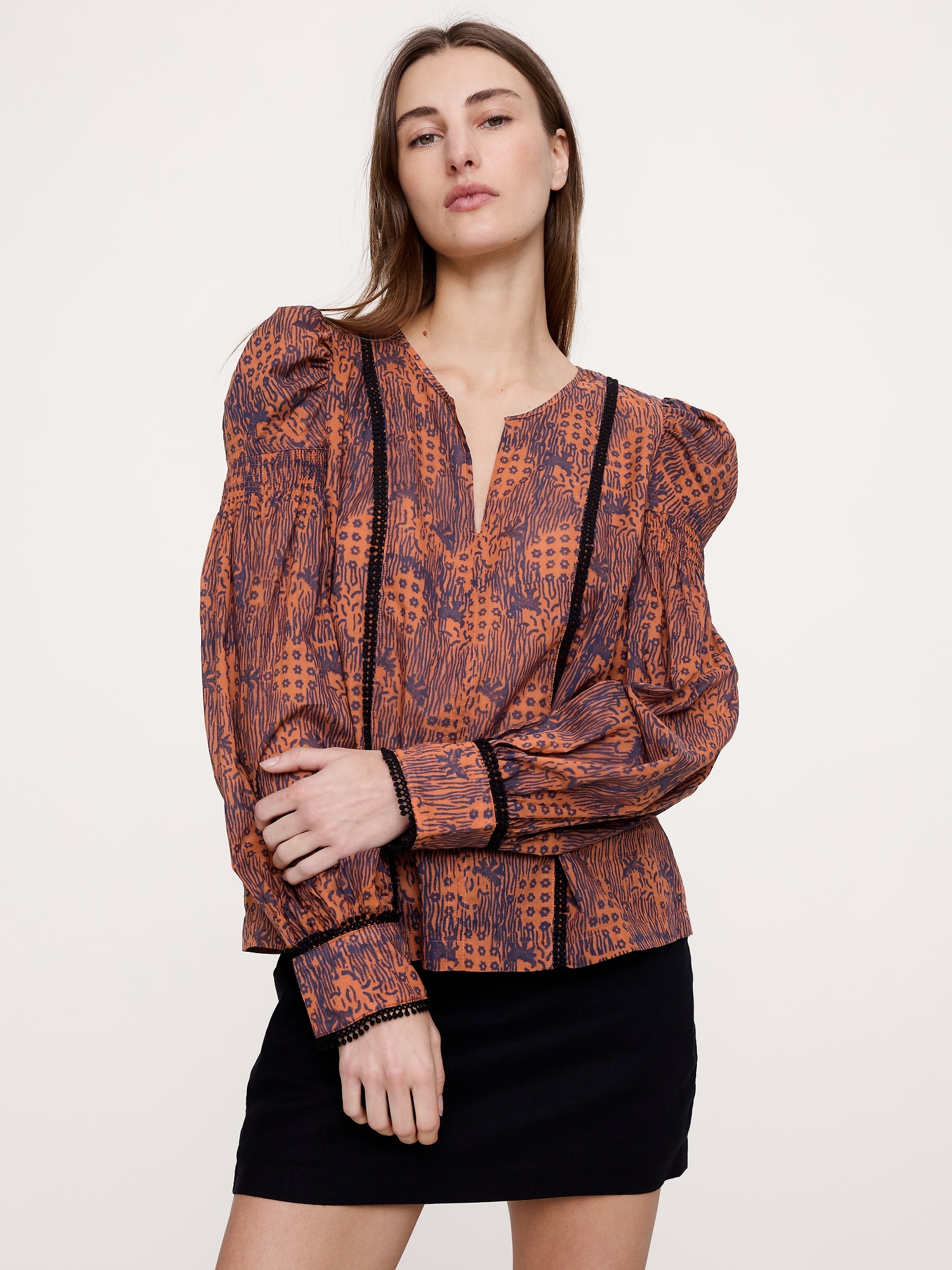 Lightweight Cotton Puff-Sleeve Top