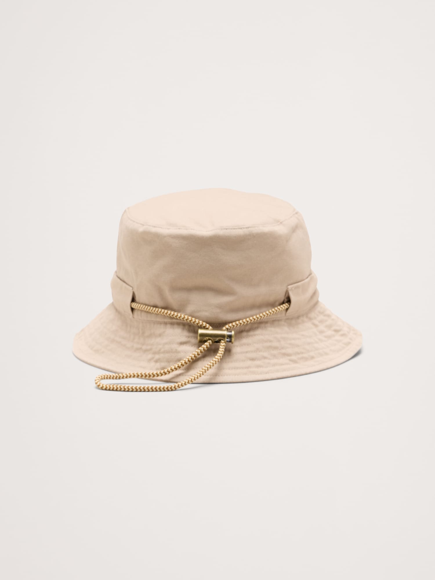L'image numéro 3 présente Chapeau cloche uni