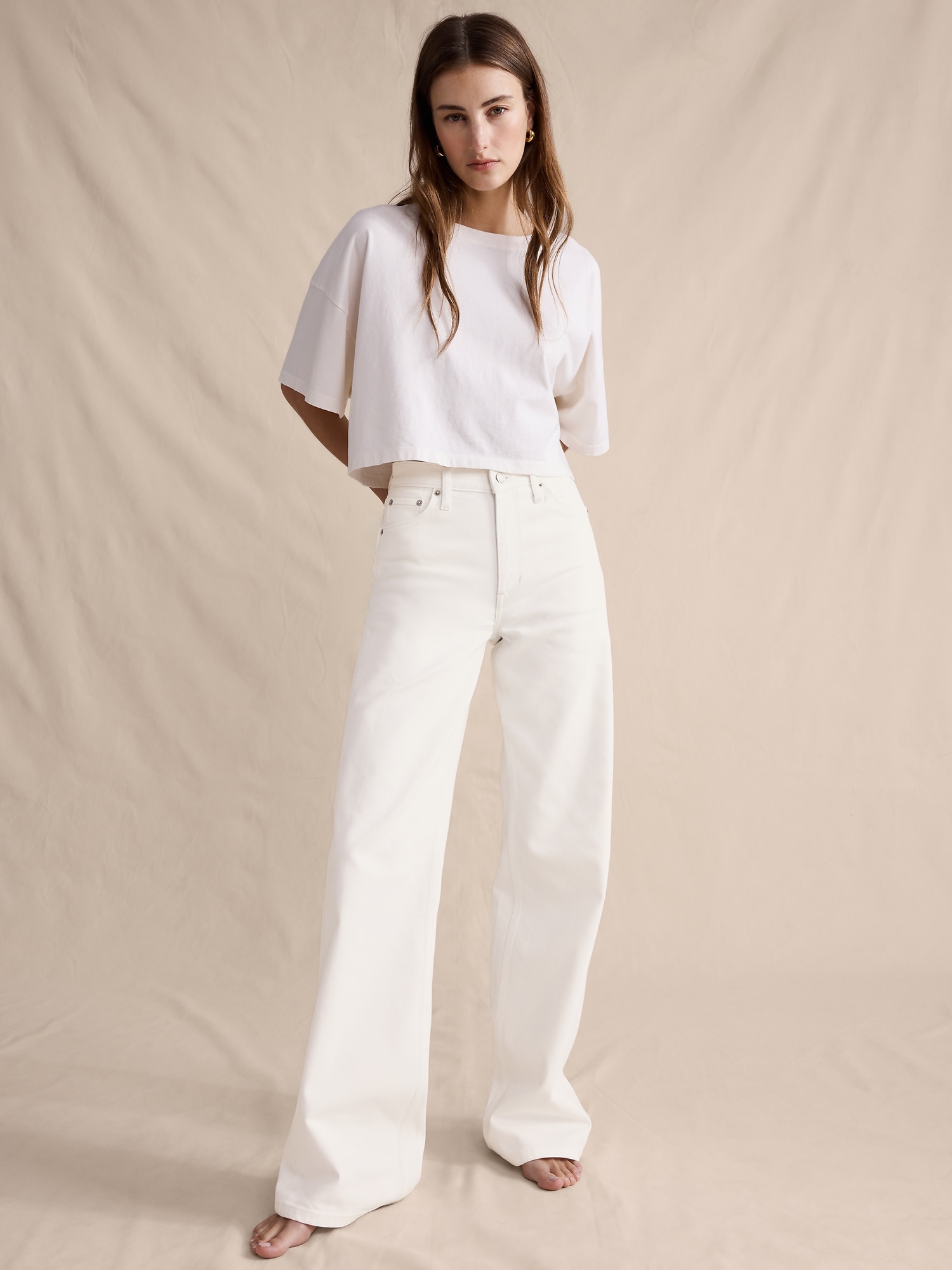 L'image numéro 5 présente Le célèbre jean classique à jambe large