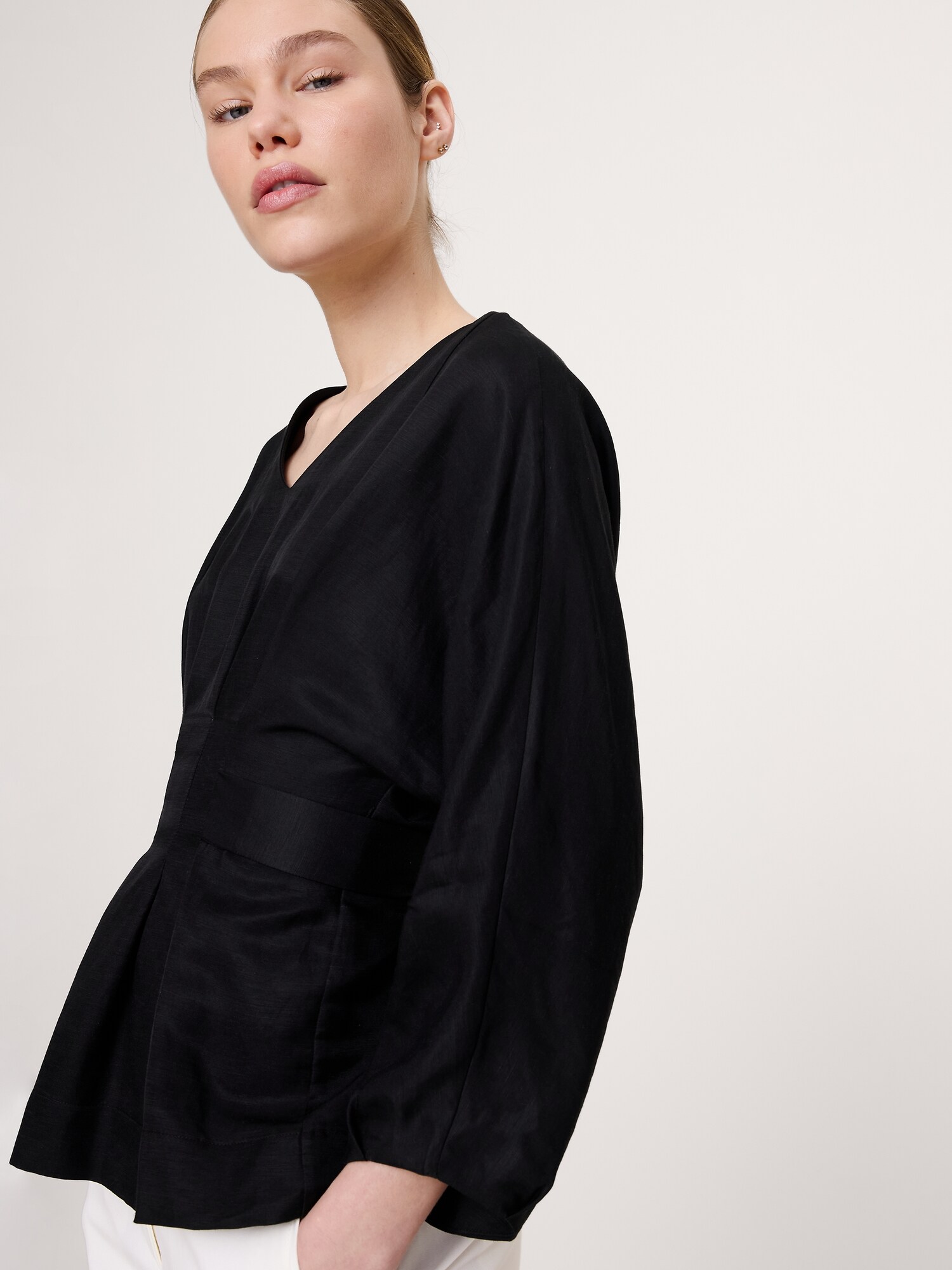 L'image numéro 3 présente Haut à plis en lin et viscose