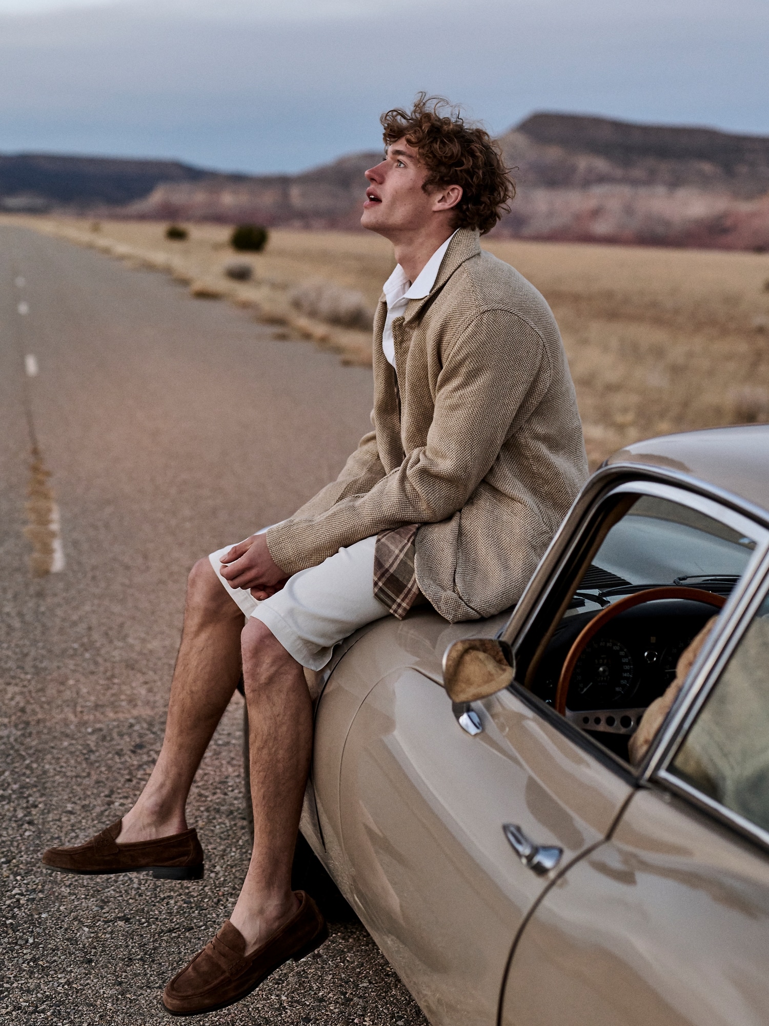 L'image numéro 8 présente Veste de marche en tweed de lin