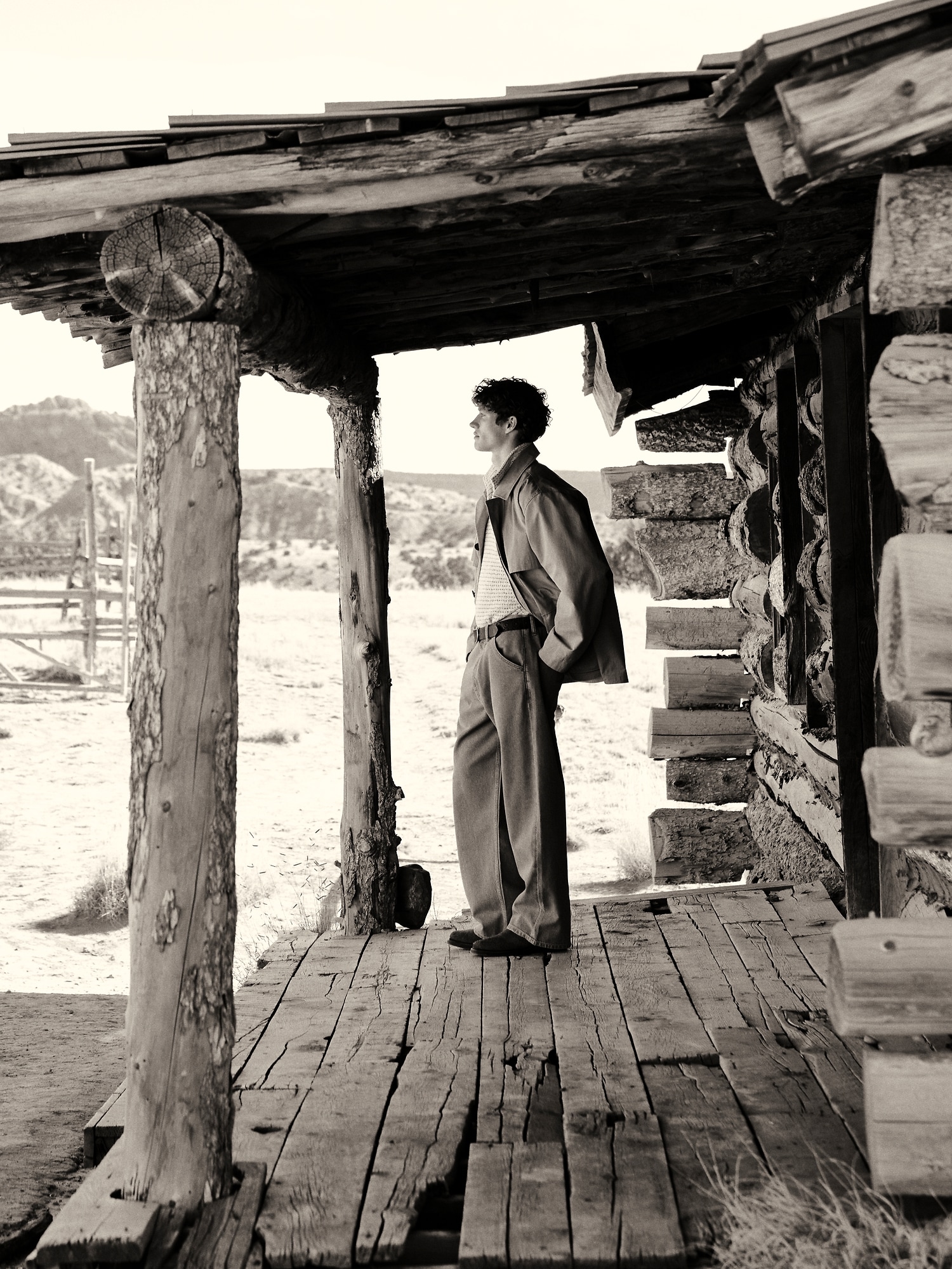 Image number 7 showing, Loose Lightweight Jean