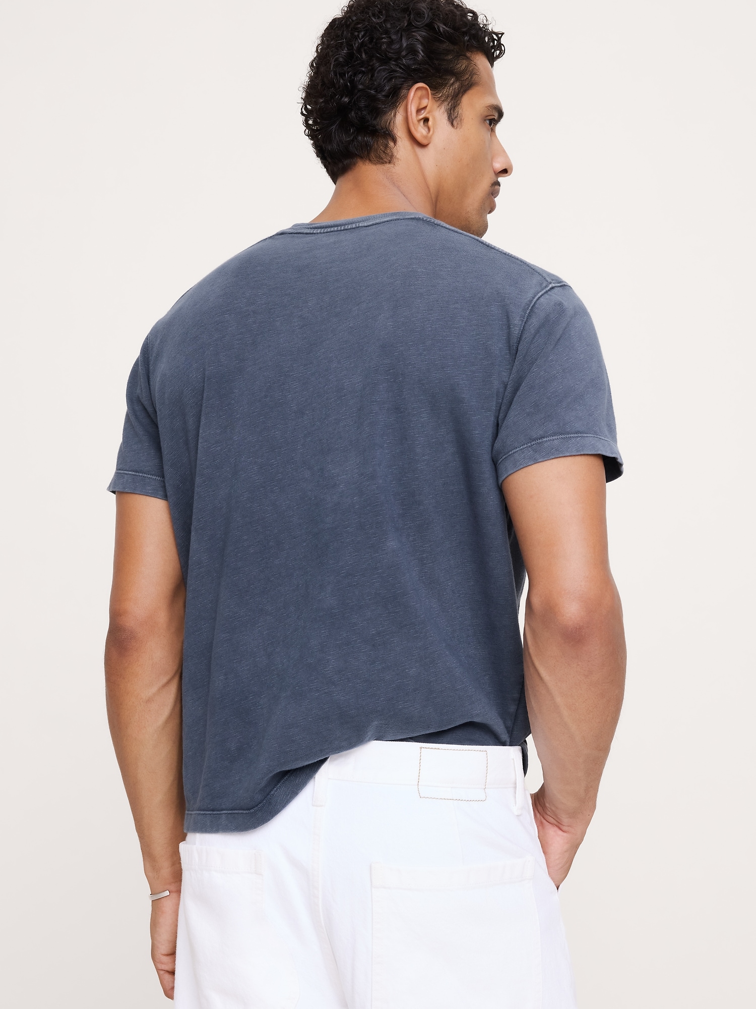 L'image numéro 2 présente T-shirt ras du cou classique en coton flammé