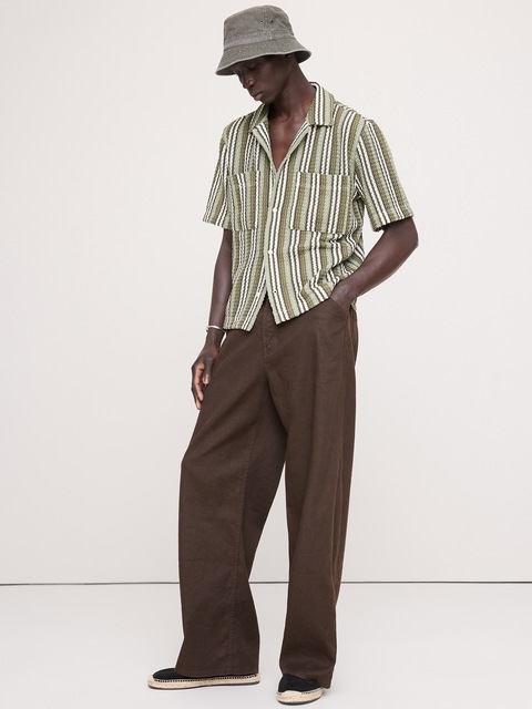 CHEMISE DE VACANCES EN TISSU TEXTURÉ À RAYURES