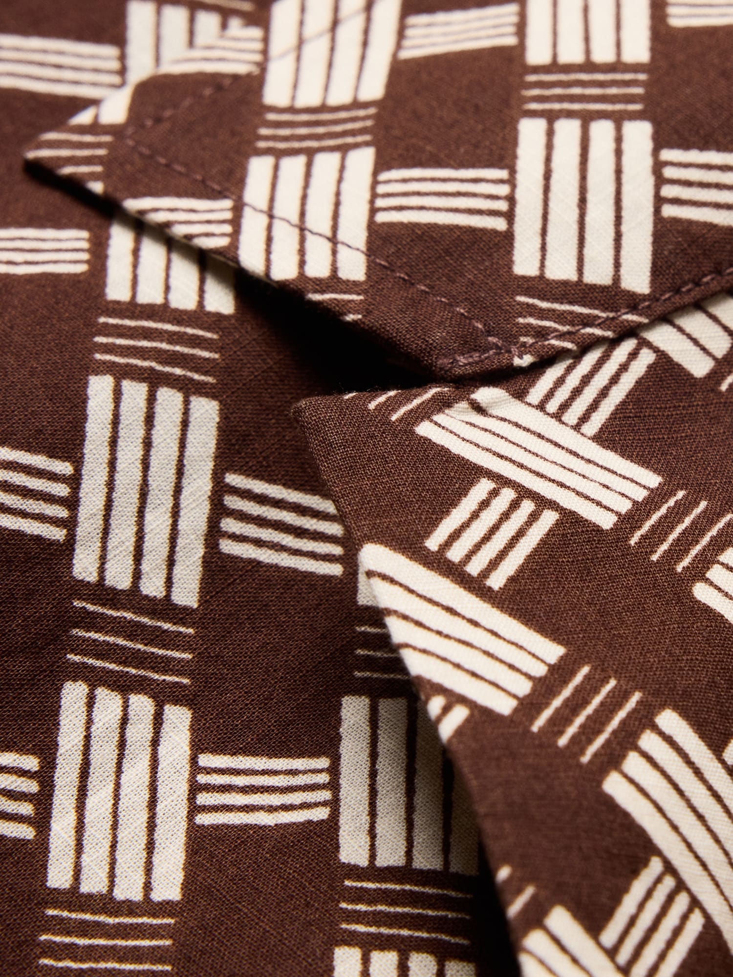 Image number 4 showing, Relaxed-Fit Cotton Slub Resort Shirt