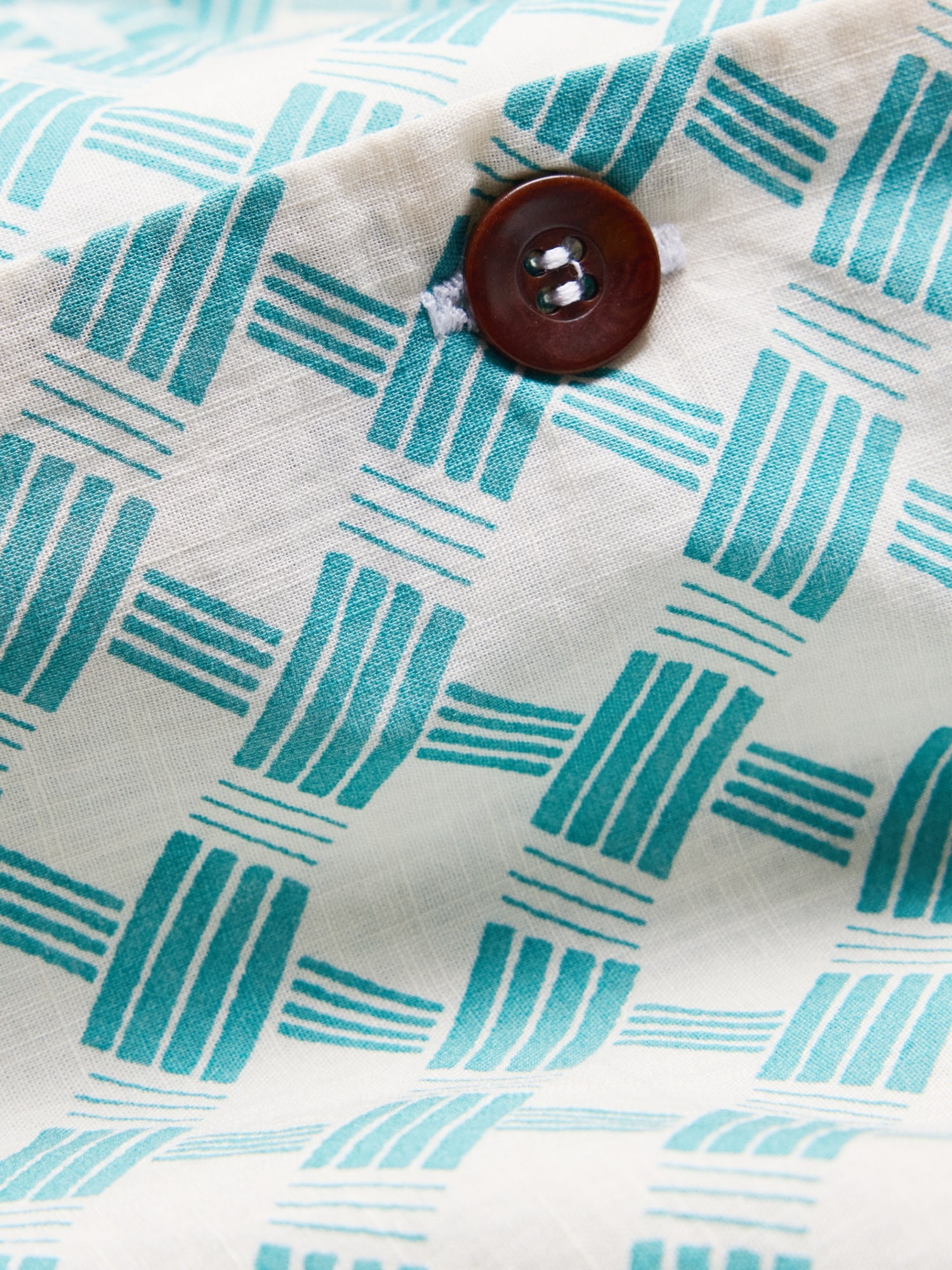 Image number 2 showing, Relaxed-Fit Cotton Slub Resort Shirt