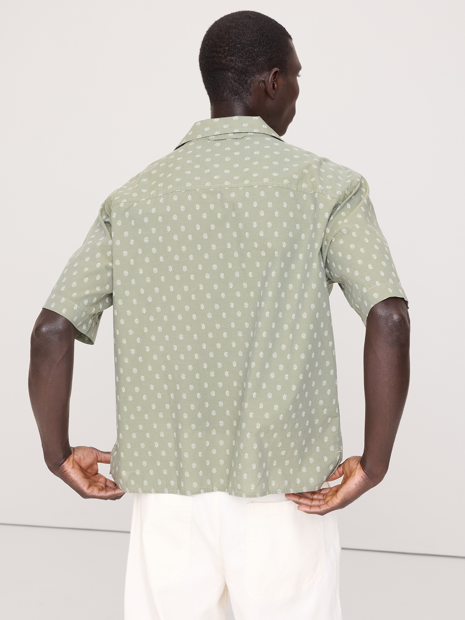 Image number 2 showing, Relaxed-Fit Summerweight Cotton Resort Shirt