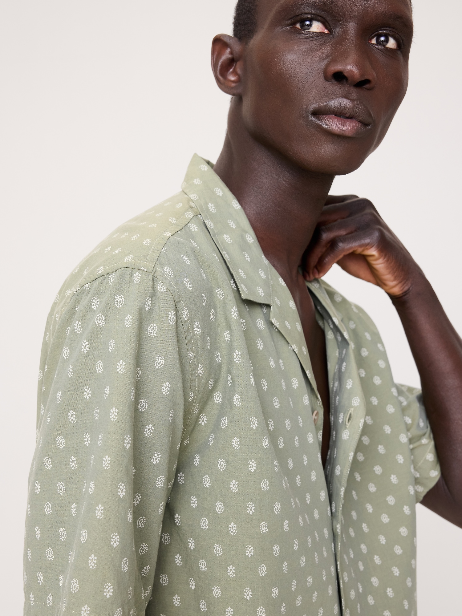 Image number 3 showing, Relaxed-Fit Summerweight Cotton Resort Shirt