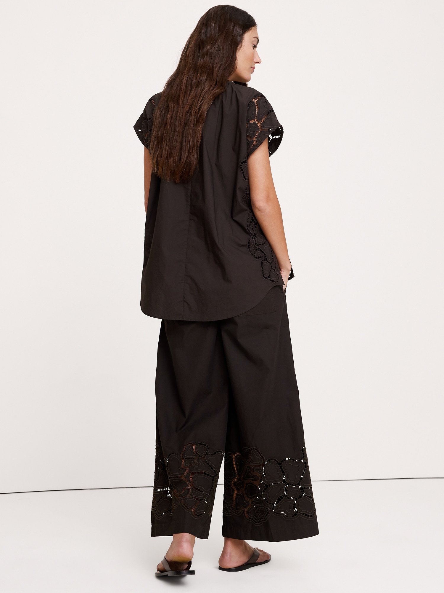 Image number 2 showing, The Pull-On Wide-Leg Ankle Pant in Embroidered Poplin