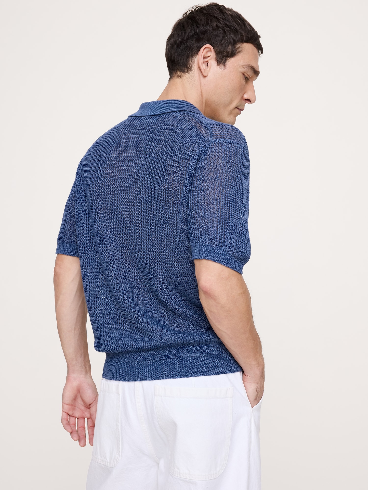 L'image numéro 2 présente Polo en lin et coton à col polo tricoteuse