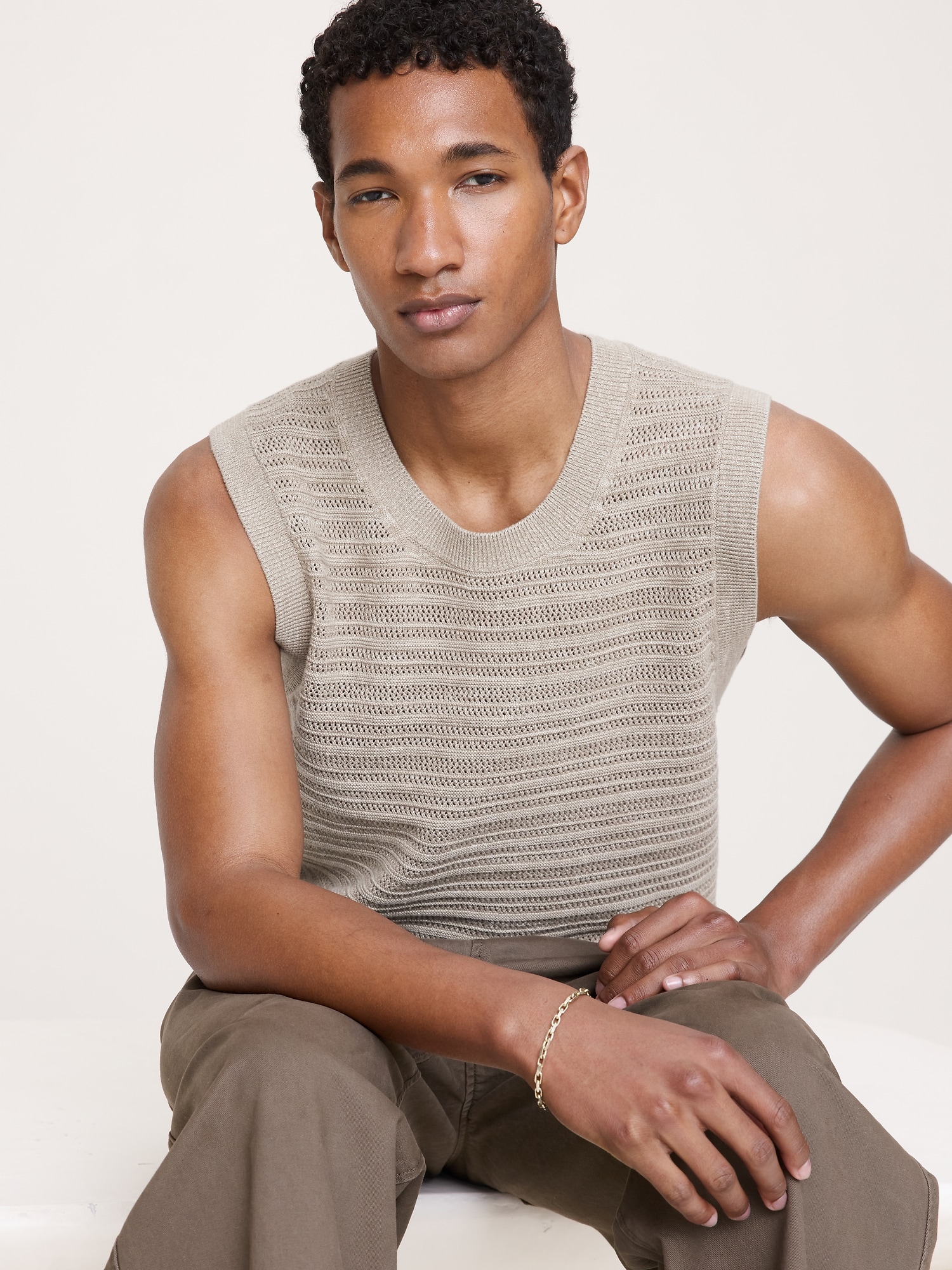 L'image numéro 1 présente Camisole à mailles en coton et lin