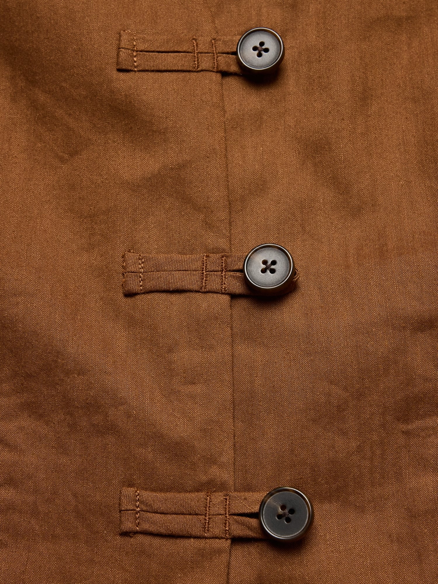 L'image numéro 6 présente Gilet long en lin et viscose extensible