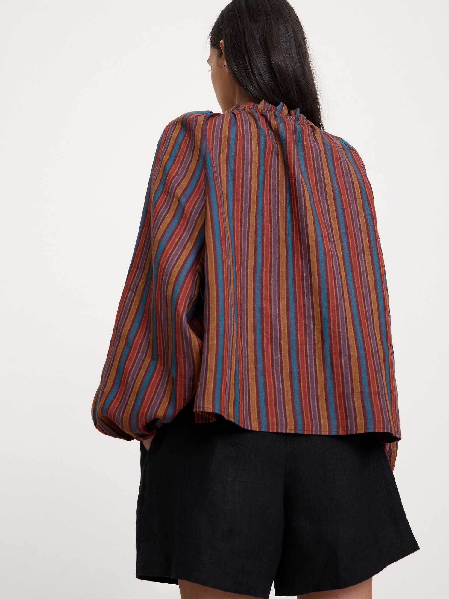 Image number 2 showing, Linen Ruffle-Neck Top
