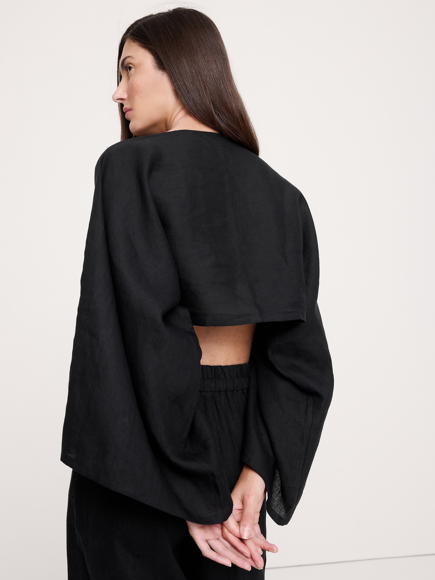 Image number 3 showing, Linen Cropped Boatneck Top