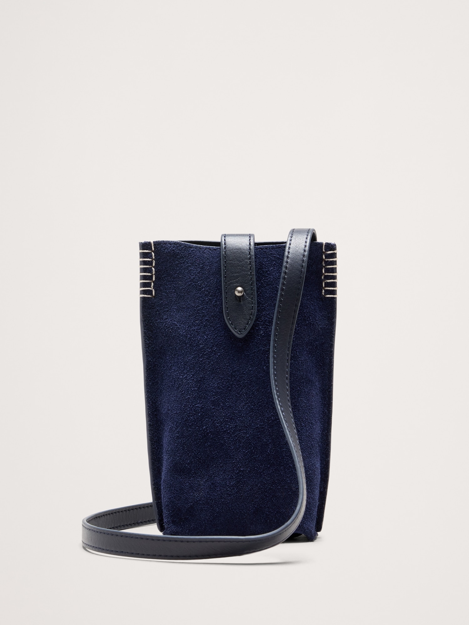 L'image numéro 1 présente Pochette à bandoulière en cuir italien
