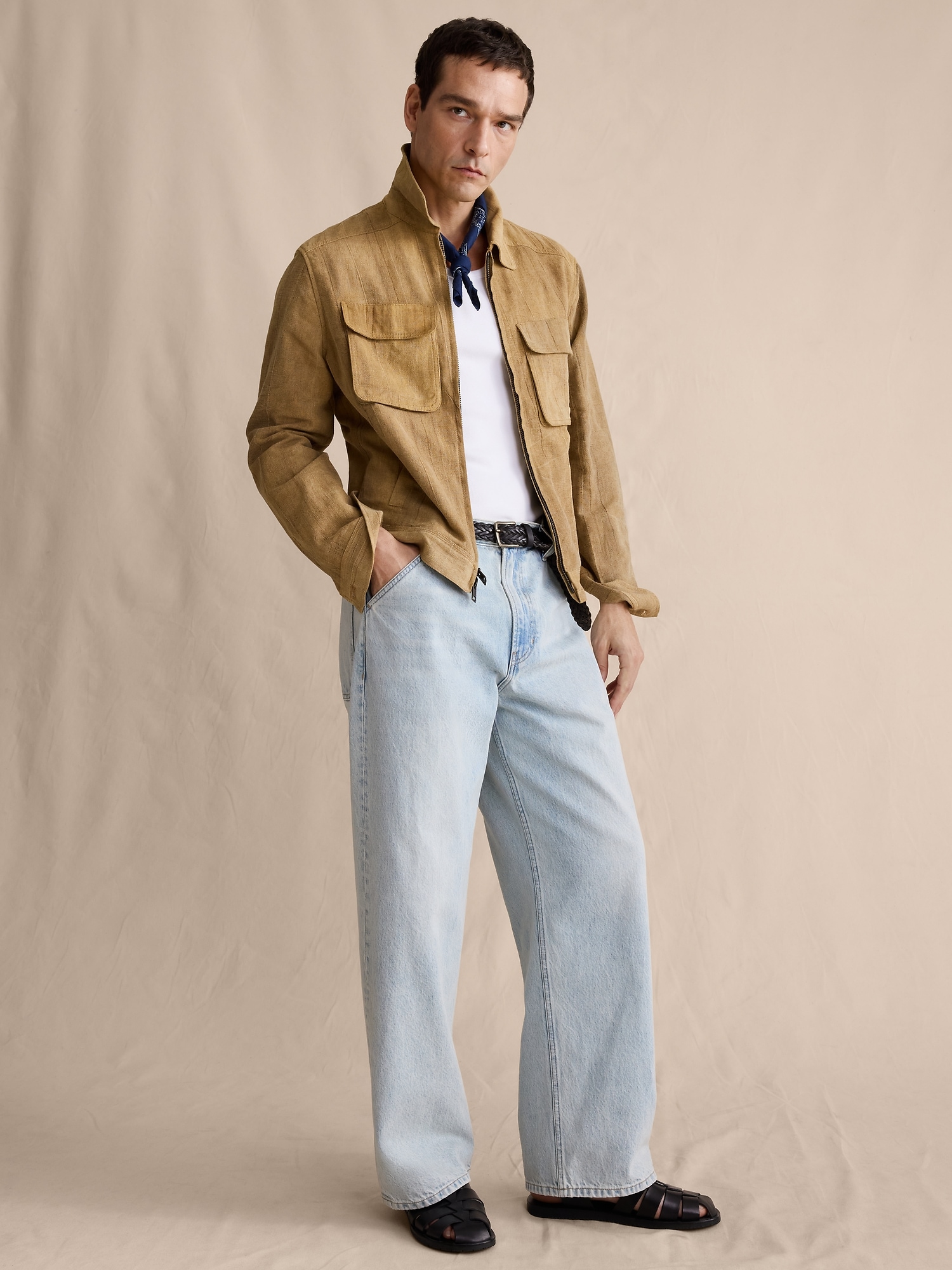 L'image numéro 1 présente Jean ample