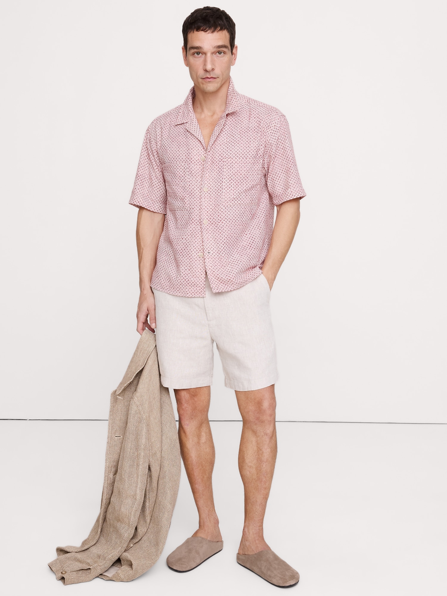 L'image numéro 1 présente Chemise de vacances décontractée en tissu gaufré