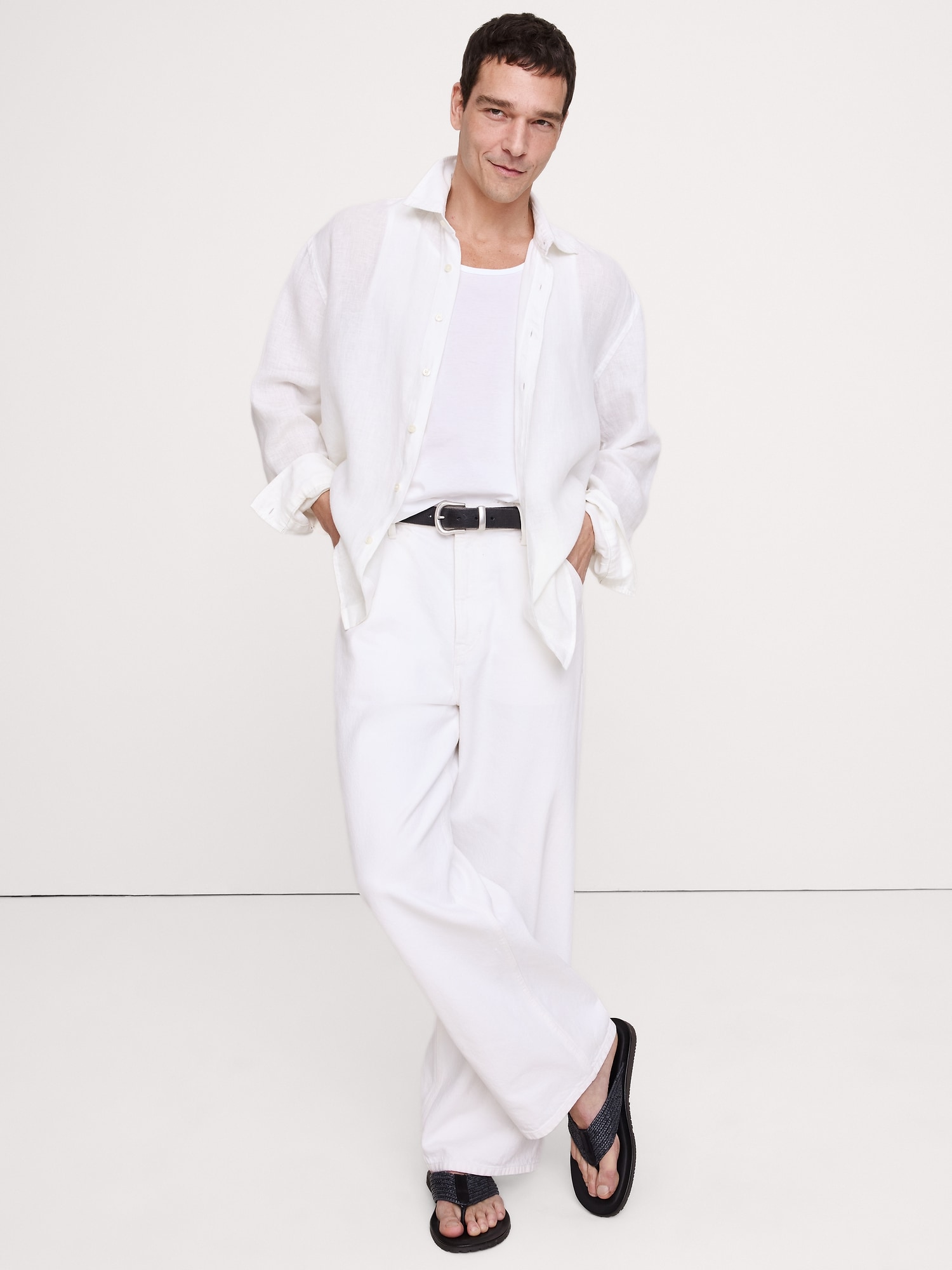 L'image numéro 2 présente Sandales de plage tissées