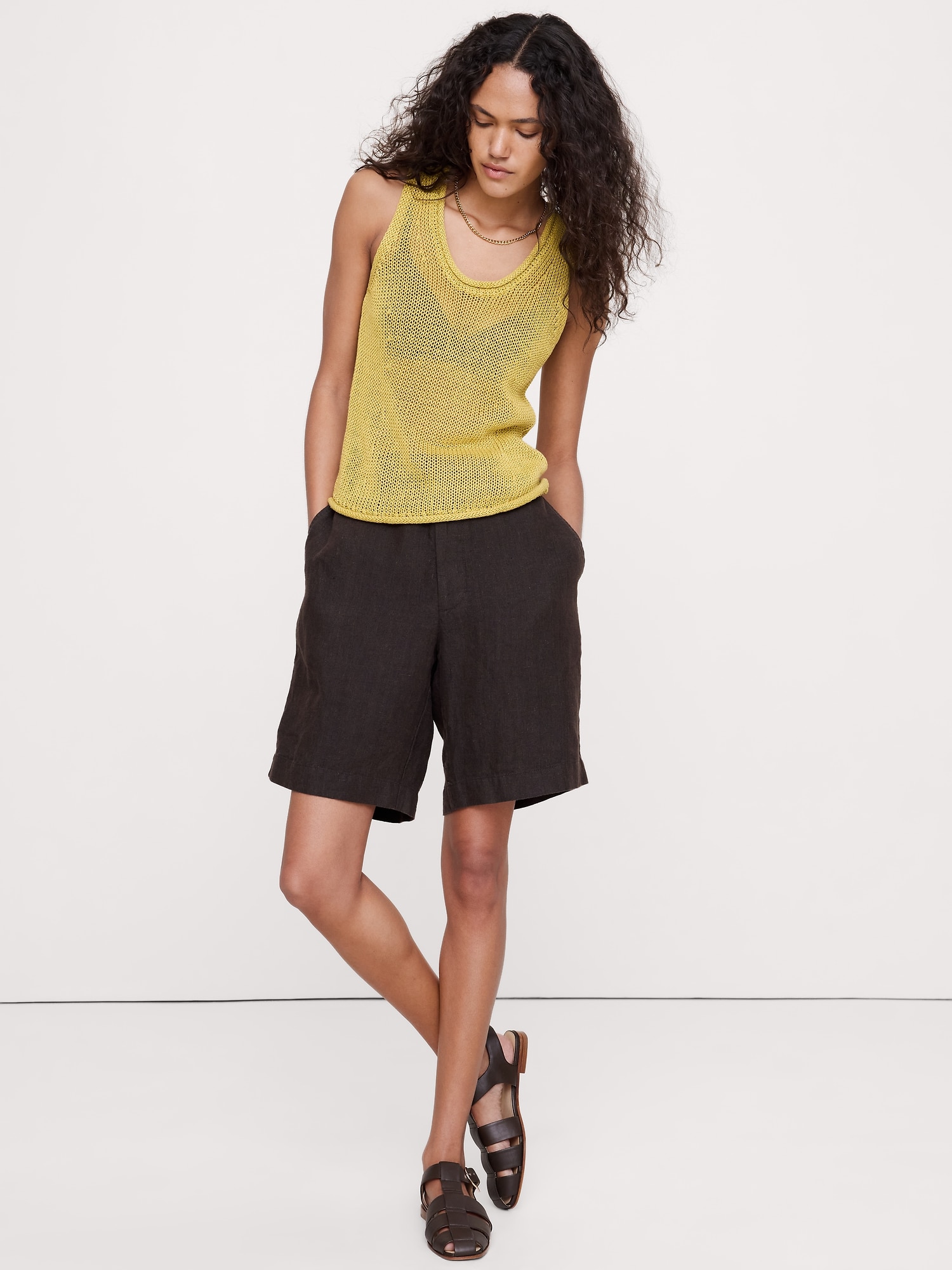 L'image numéro 1 présente Camisole en tricot de lin classique