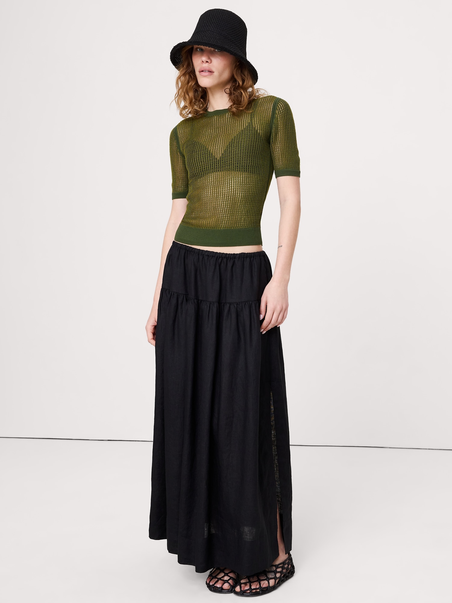 L'image numéro 1 présente T-shirt ras du cou en tricot à mailles