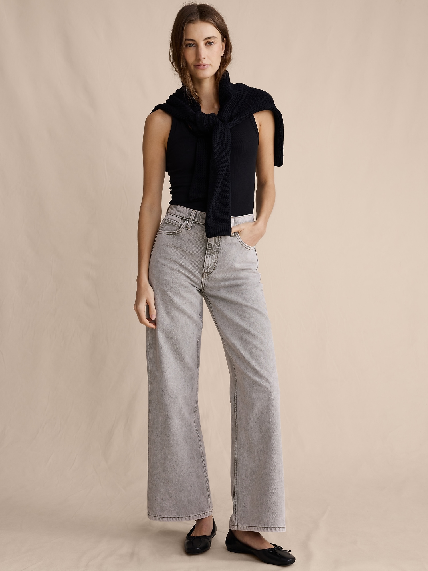 Image number 1 showing, The Icon Classic Wide-Leg Crop Jean