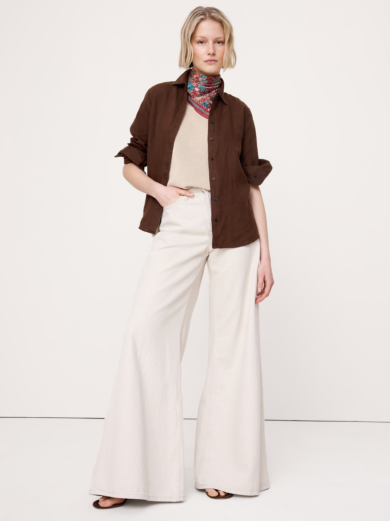 L'image numéro 1 présente Chemisier de tous les jours en lin