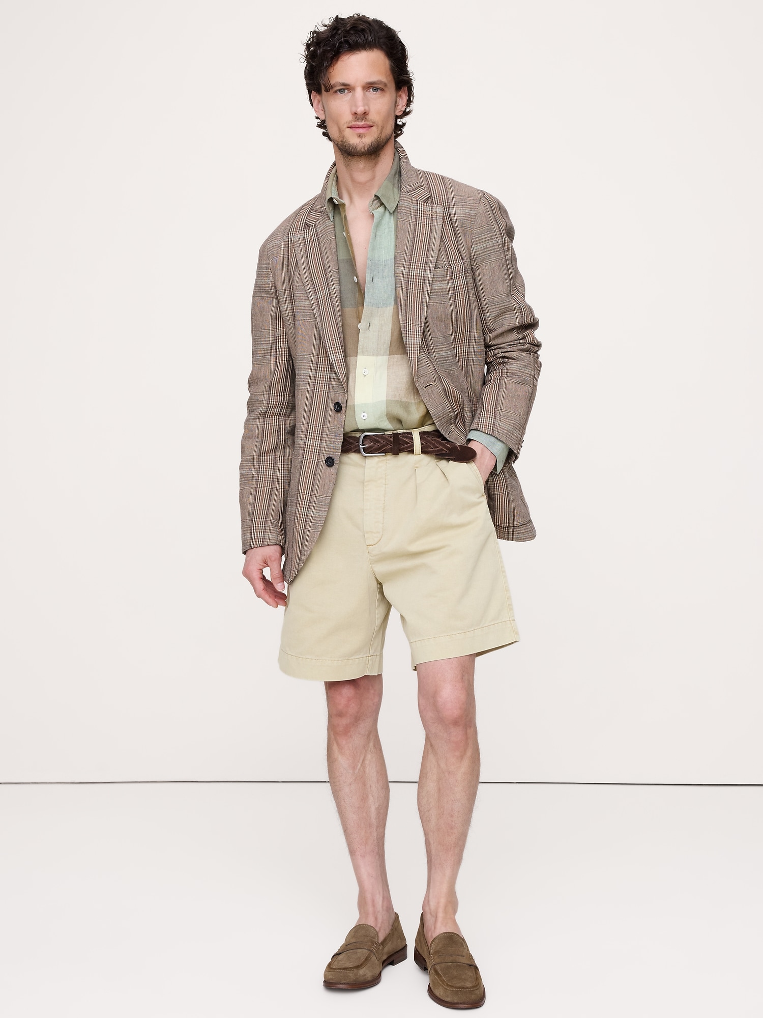 Image number 1 showing, Archive Reissue 8" Pleated Short