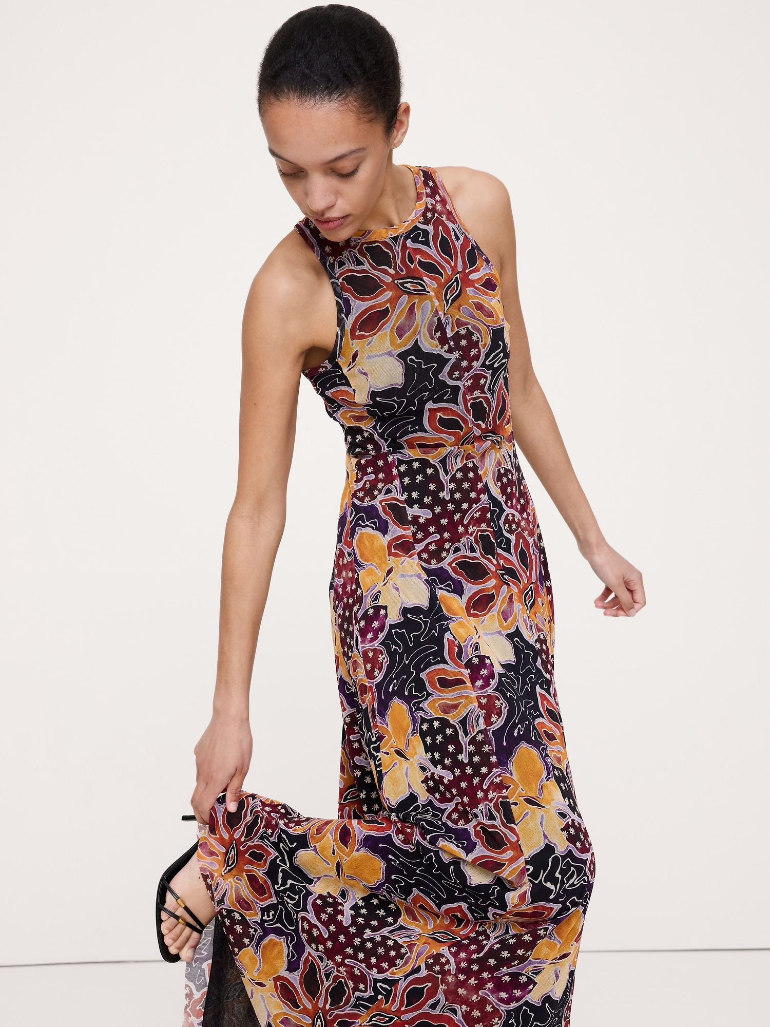 L'image numéro 4 présente Robe-camisole longue à mailles