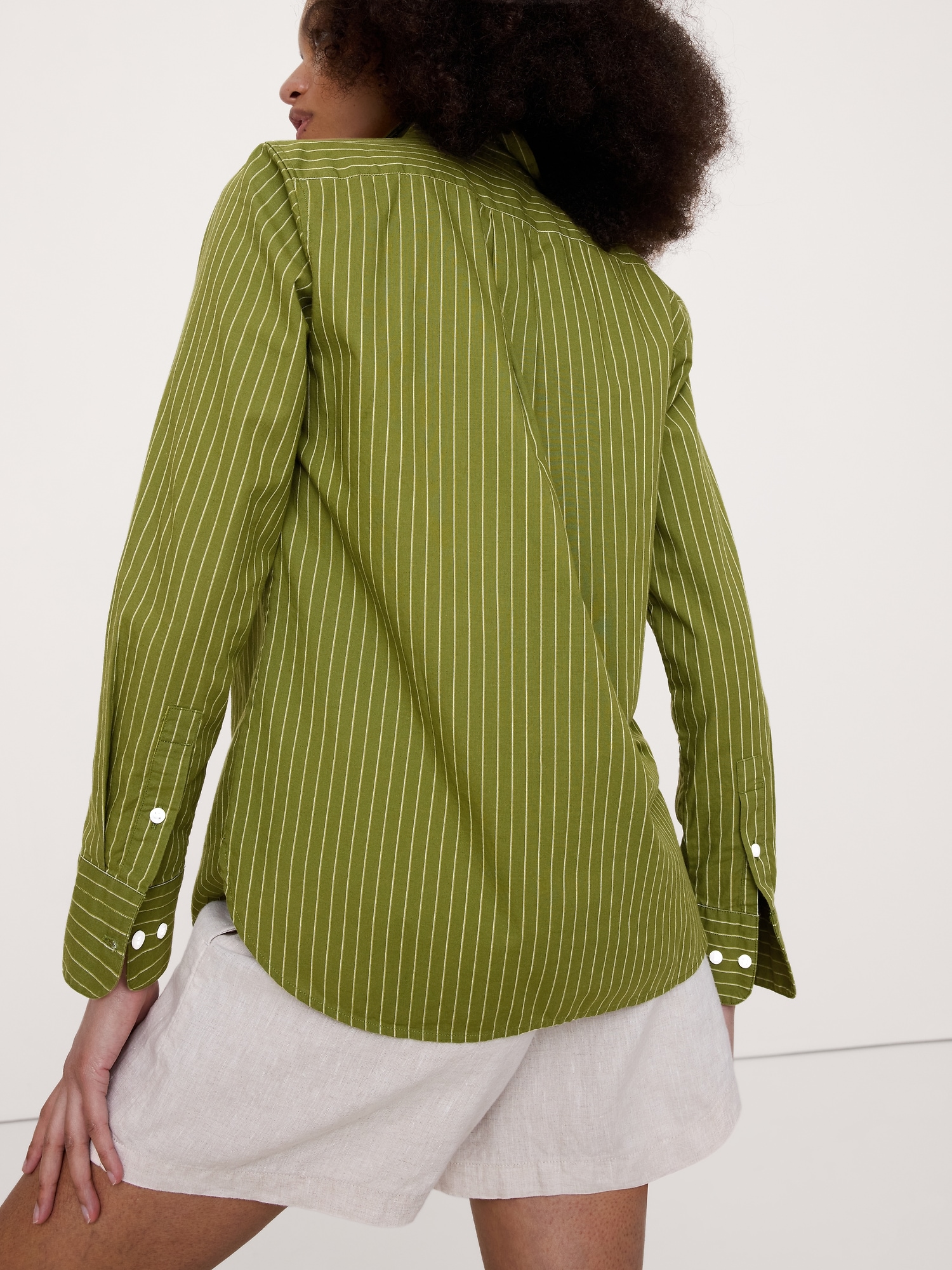 L'image numéro 2 présente La chemise de tous les jours en popeline de coton