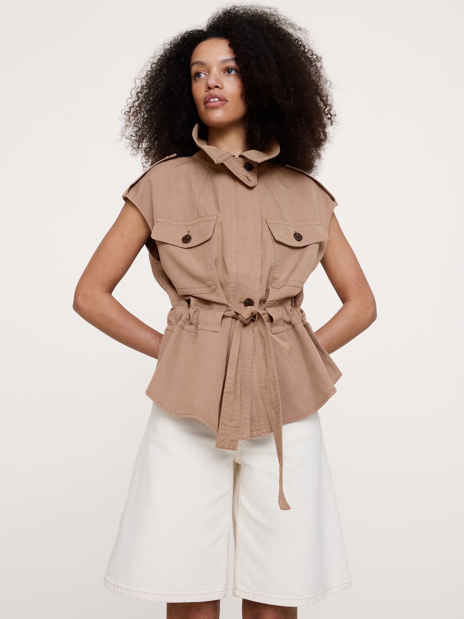 L'image numéro 4 présente Veste utilitaire en TENCEL™, coton et lin