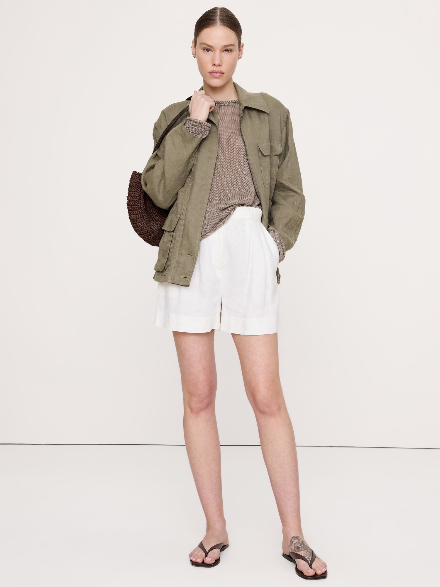 L'image numéro 1 présente Manteau de travail en lin