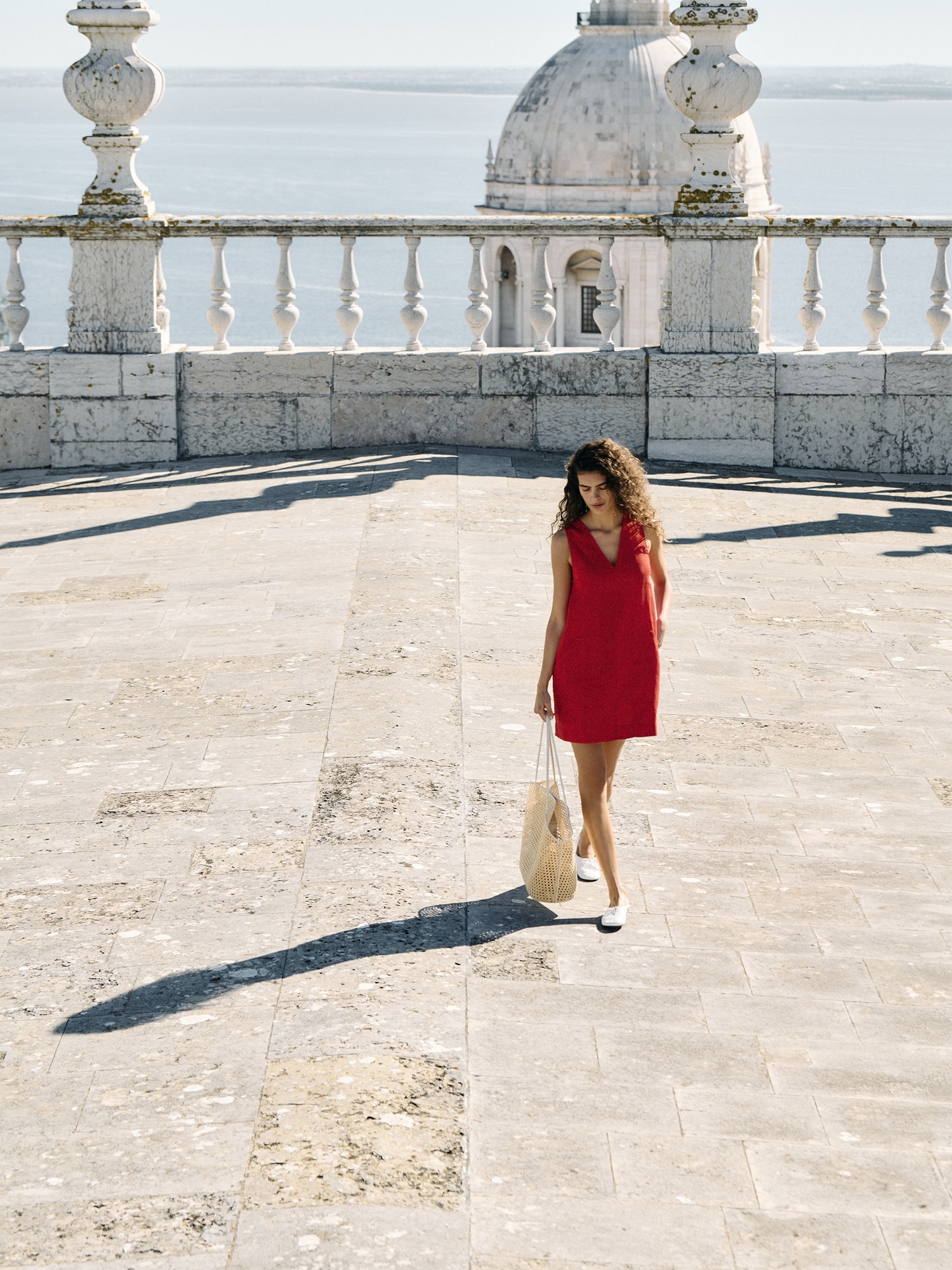 L'image numéro 5 présente Robe droite en lin