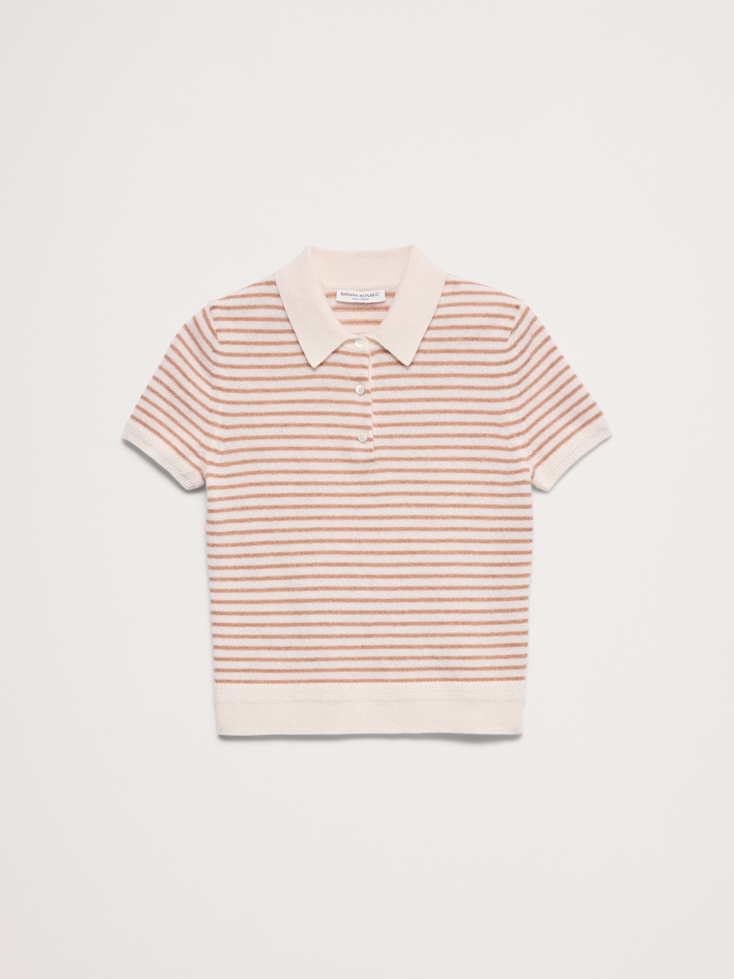 L'image numéro 5 présente Polo léger en cachemire à manches courtes