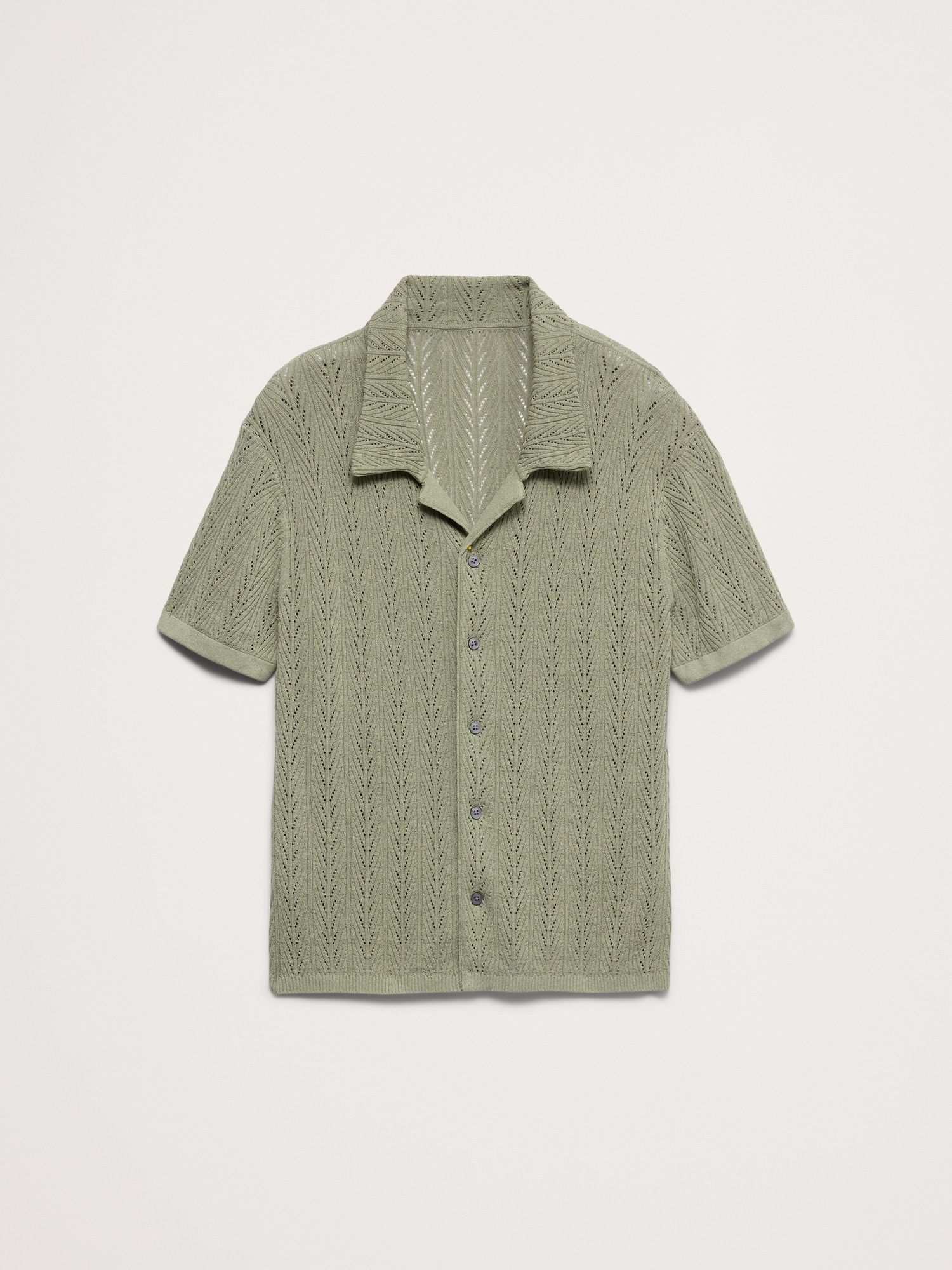 L'image numéro 5 présente Cardigan à col polo en mélange de lin et coton à motif ajouré