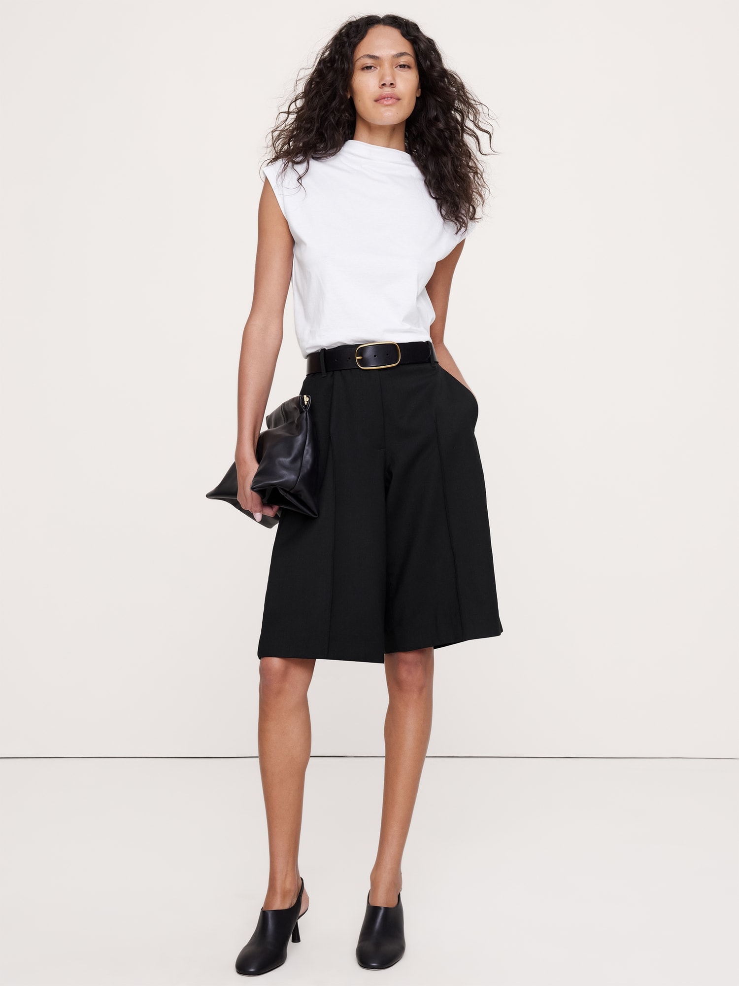 L'image numéro 1 présente Haut à col montant en coton soyeux