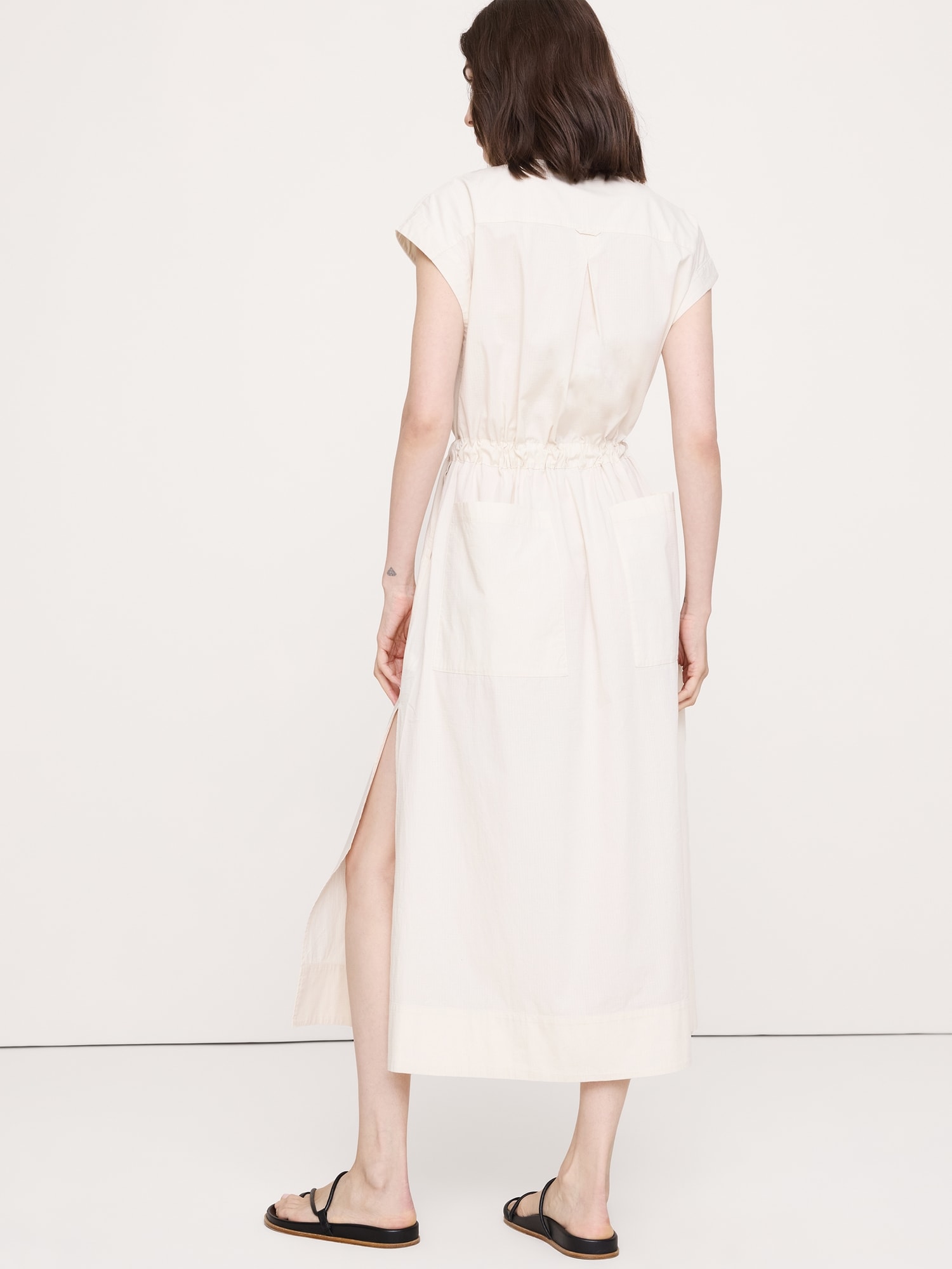 L'image numéro 3 présente Robe longue en coton extensible à taille nouée