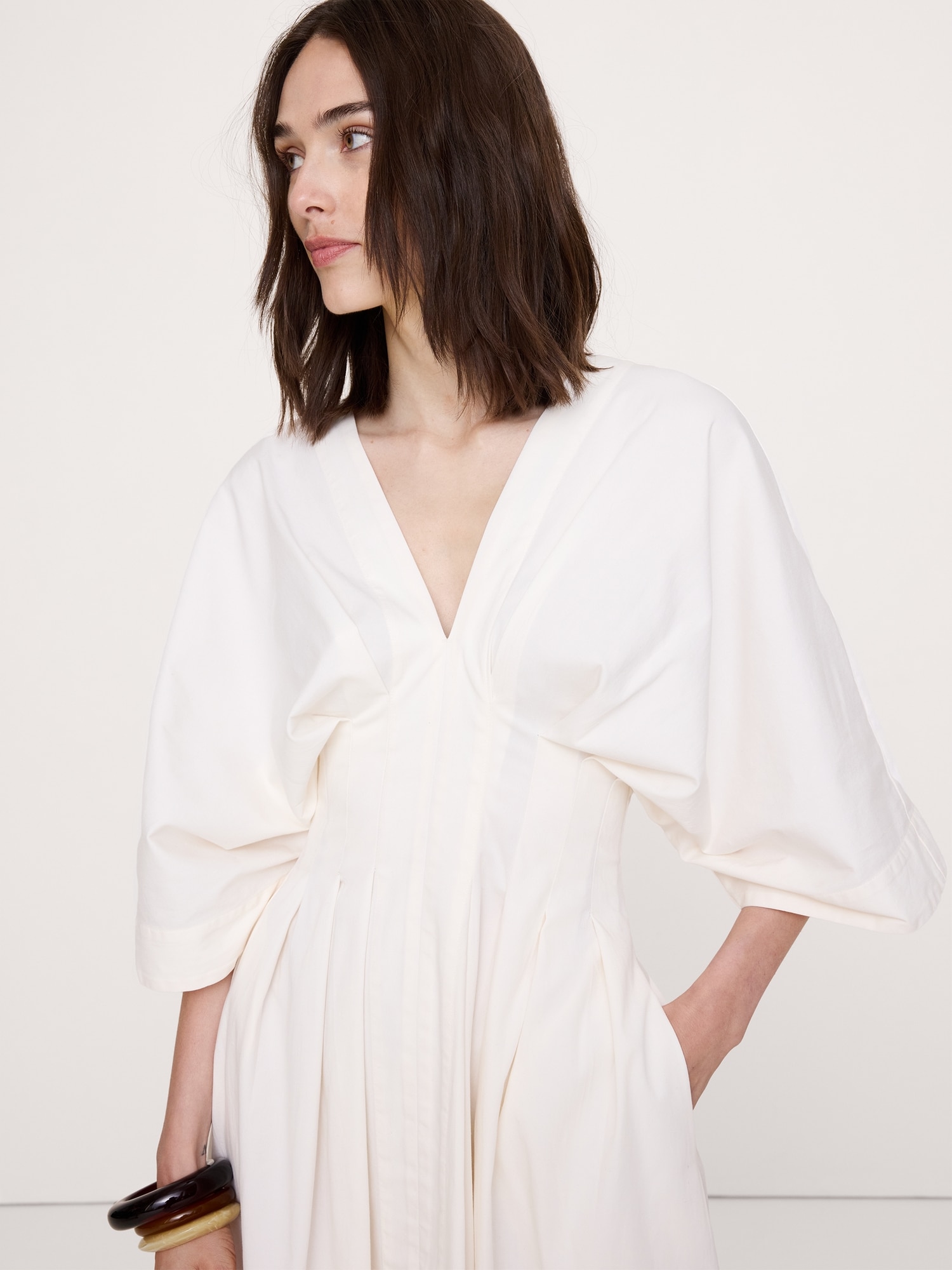 L'image numéro 5 présente Robe longue à plis en coton extensible