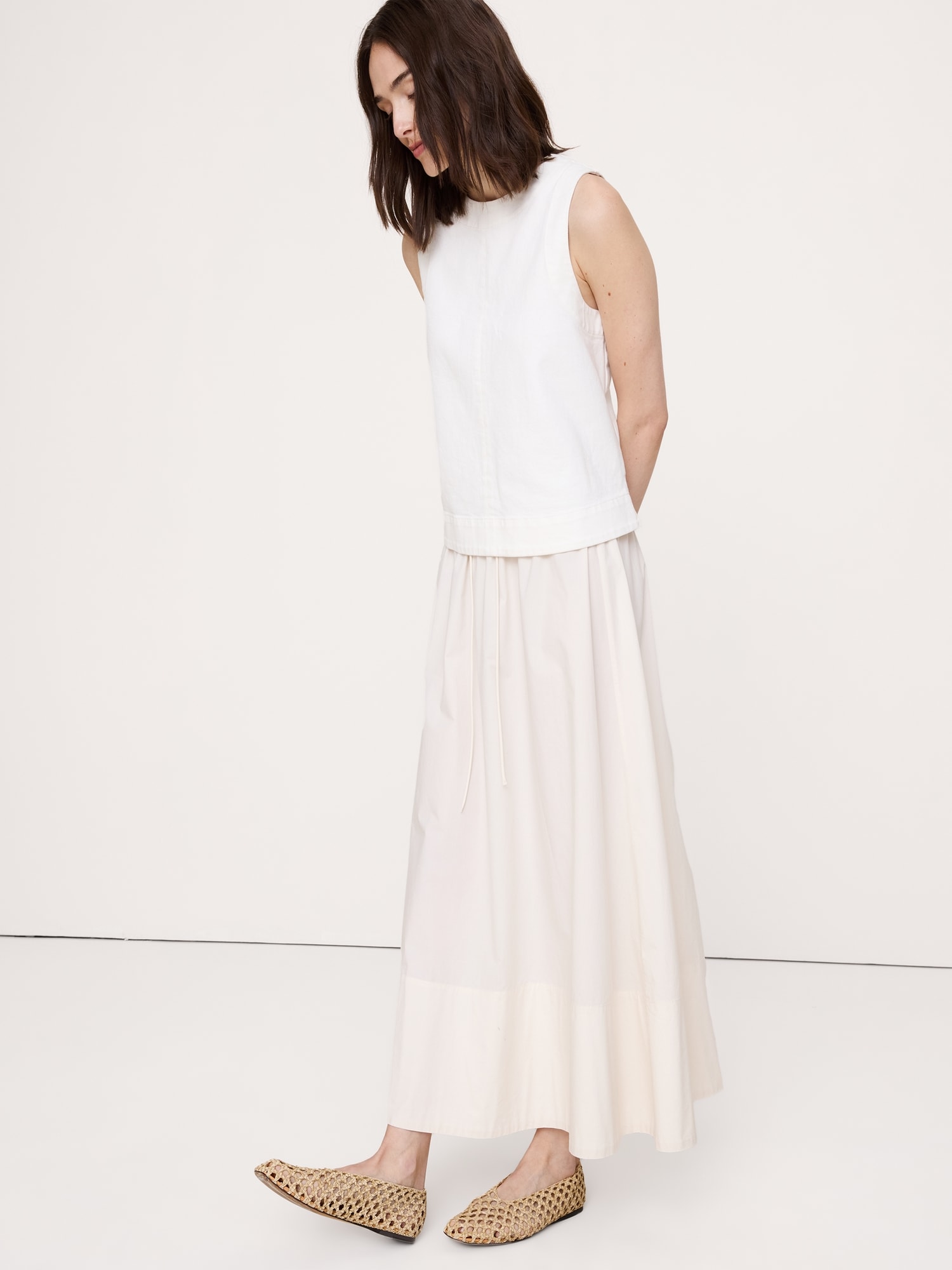 L'image numéro 2 présente Ballerines tissées