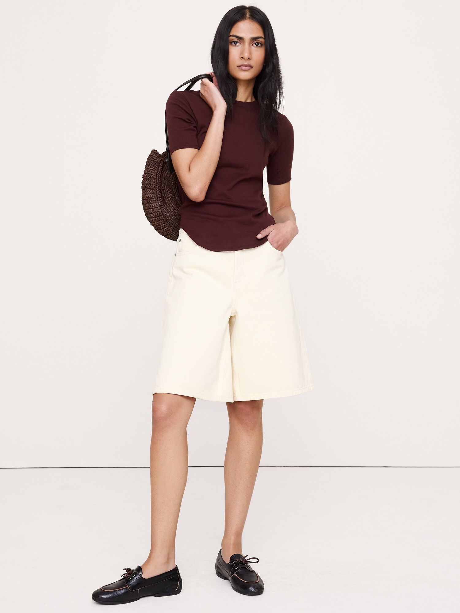 L'image numéro 1 présente T-shirt à manches aux coudes en coton léger