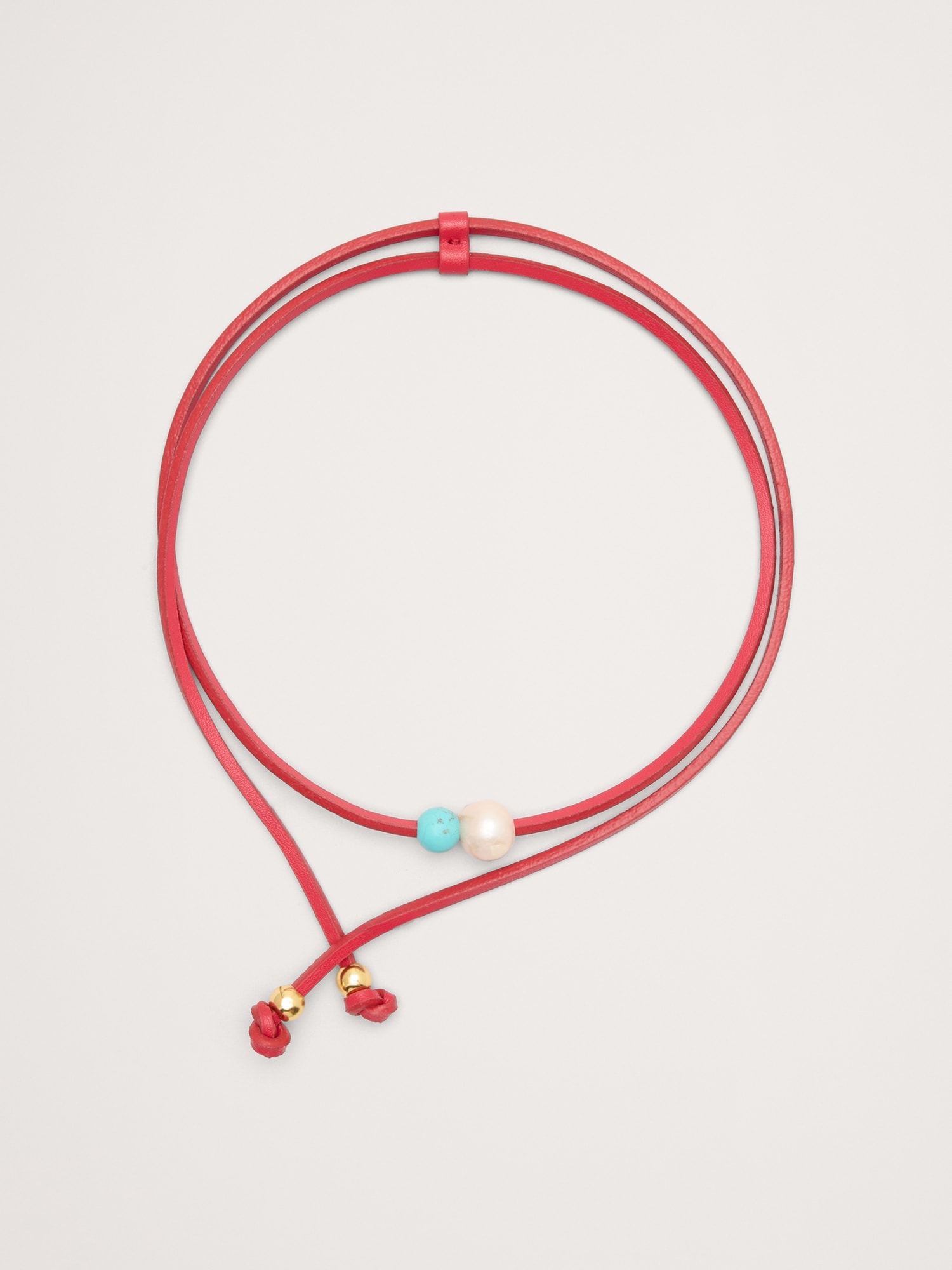 L'image numéro 1 présente Collier avec pierre et perle