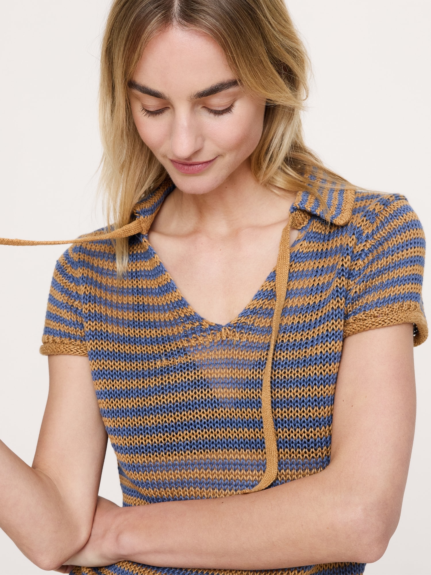 L'image numéro 3 présente Polo à col noué en lin héritage